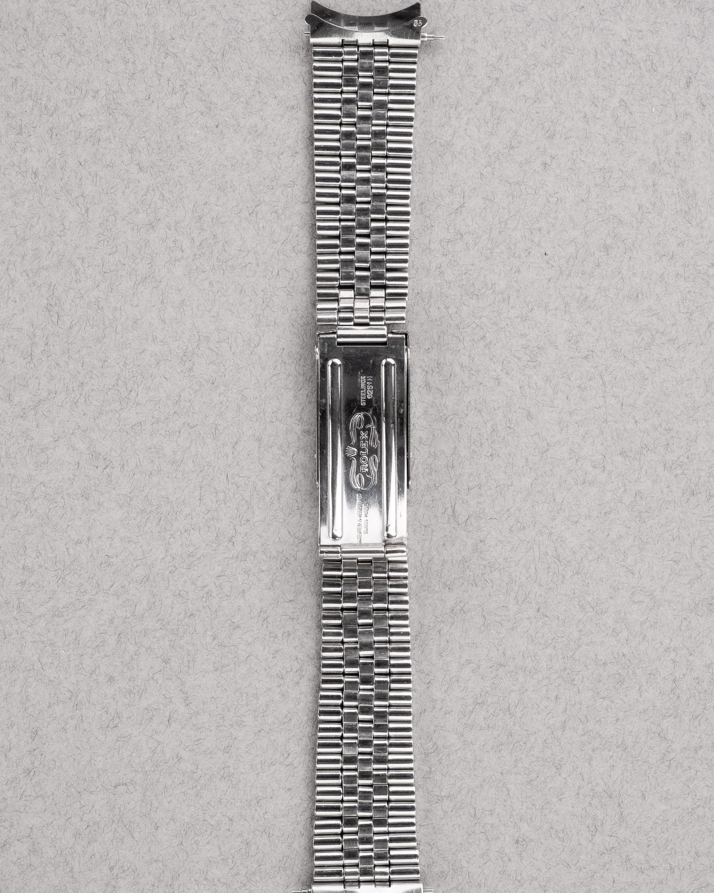 FXBP Rolex GMT-Master 1675 Gilt PCG/Cornino Exclamation Point Chapter Ring de 1963 - Bracelet Back