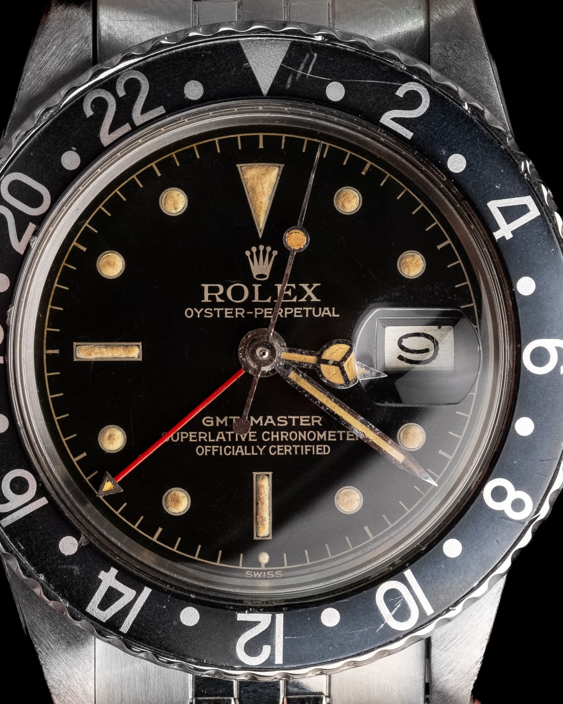 FXBP Rolex GMT-Master 1675 Gilt PCG/Cornino Exclamation Point Chapter Ring de 1963 - Front