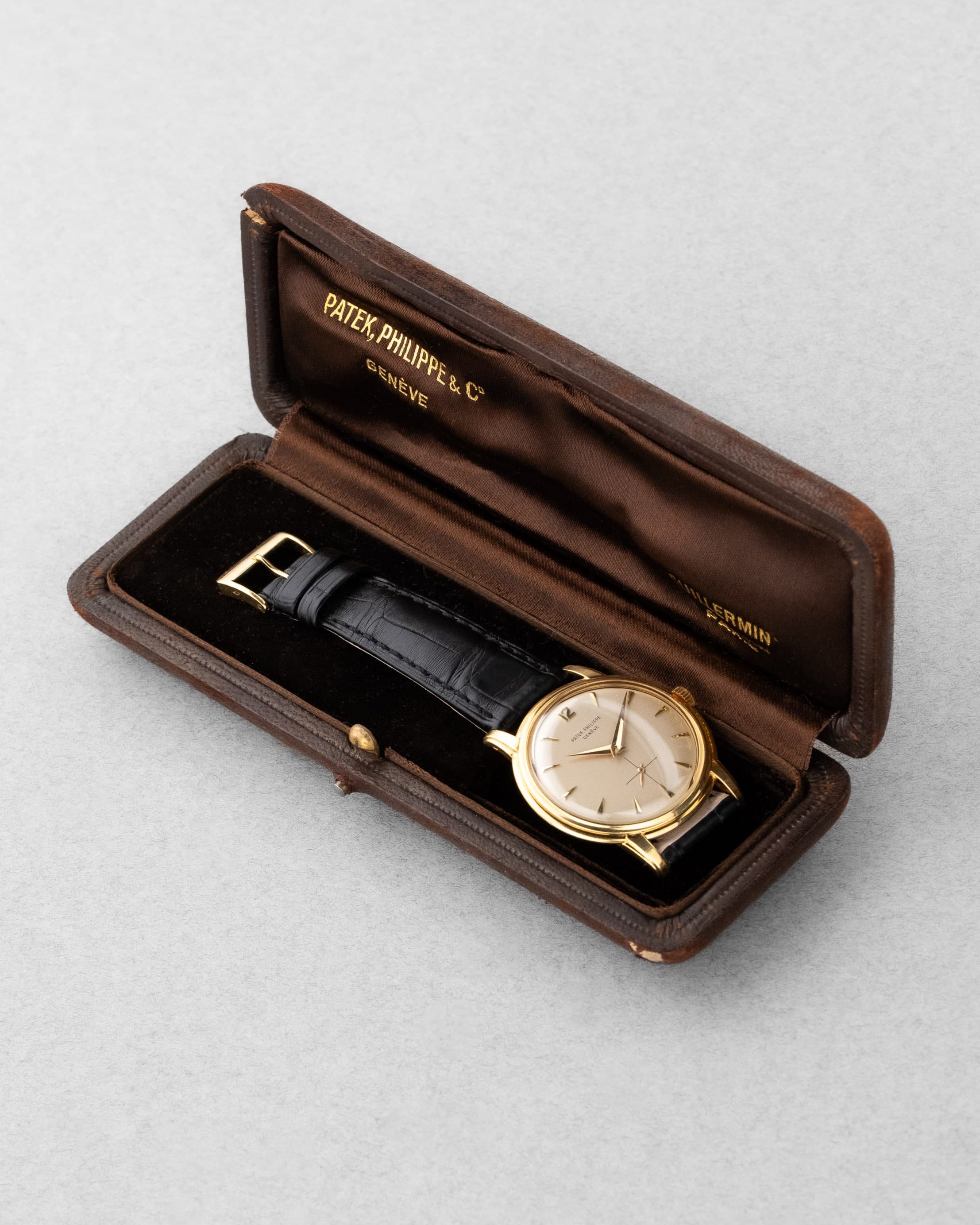 GLPG Rare et superbe Patek Philippe Calatrava réf. 2525-1 en or jaune, vendue par Guillermin à Paris – Remarquablement préservée - Box