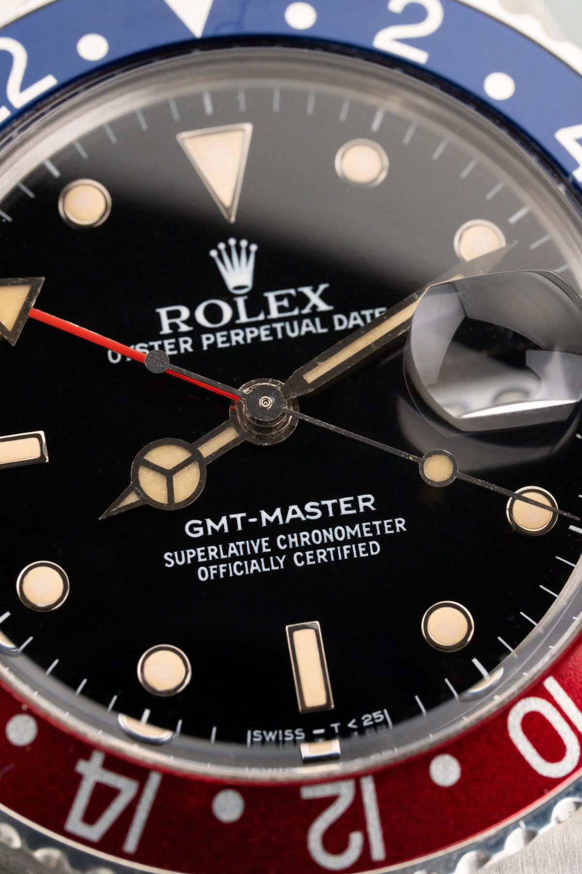 GY5Z 精美的 Rolex GMT-Master 型號 16750,1987 年——N.O.S. + 原廠 Rolex Sticker - 錶盤