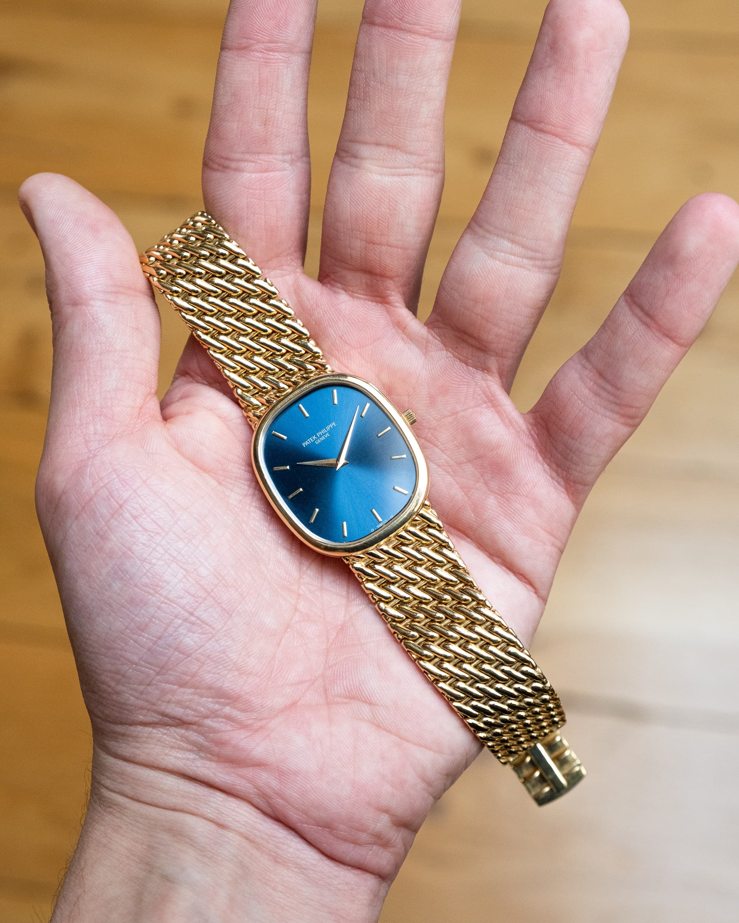 GYFJ Patek Philippe 3738/117 Ellipse d'Or « Jumbo » Automatique Sigma, Cal. 240 Micro-Rotor - Overview