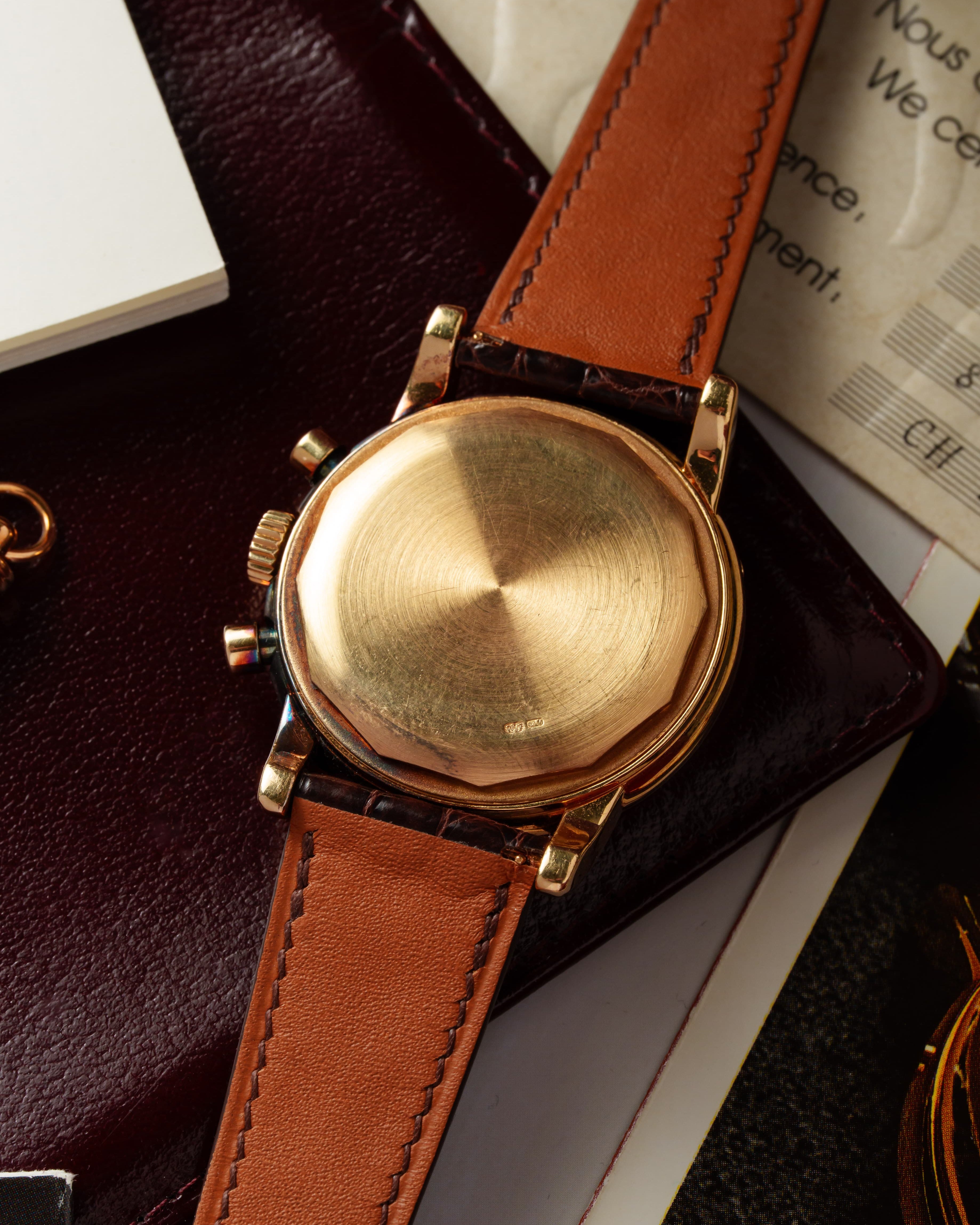 HMU5 Exceptionnel Patek Philippe réf. 3970 – « Very Early Second Series » + Full Set - Back