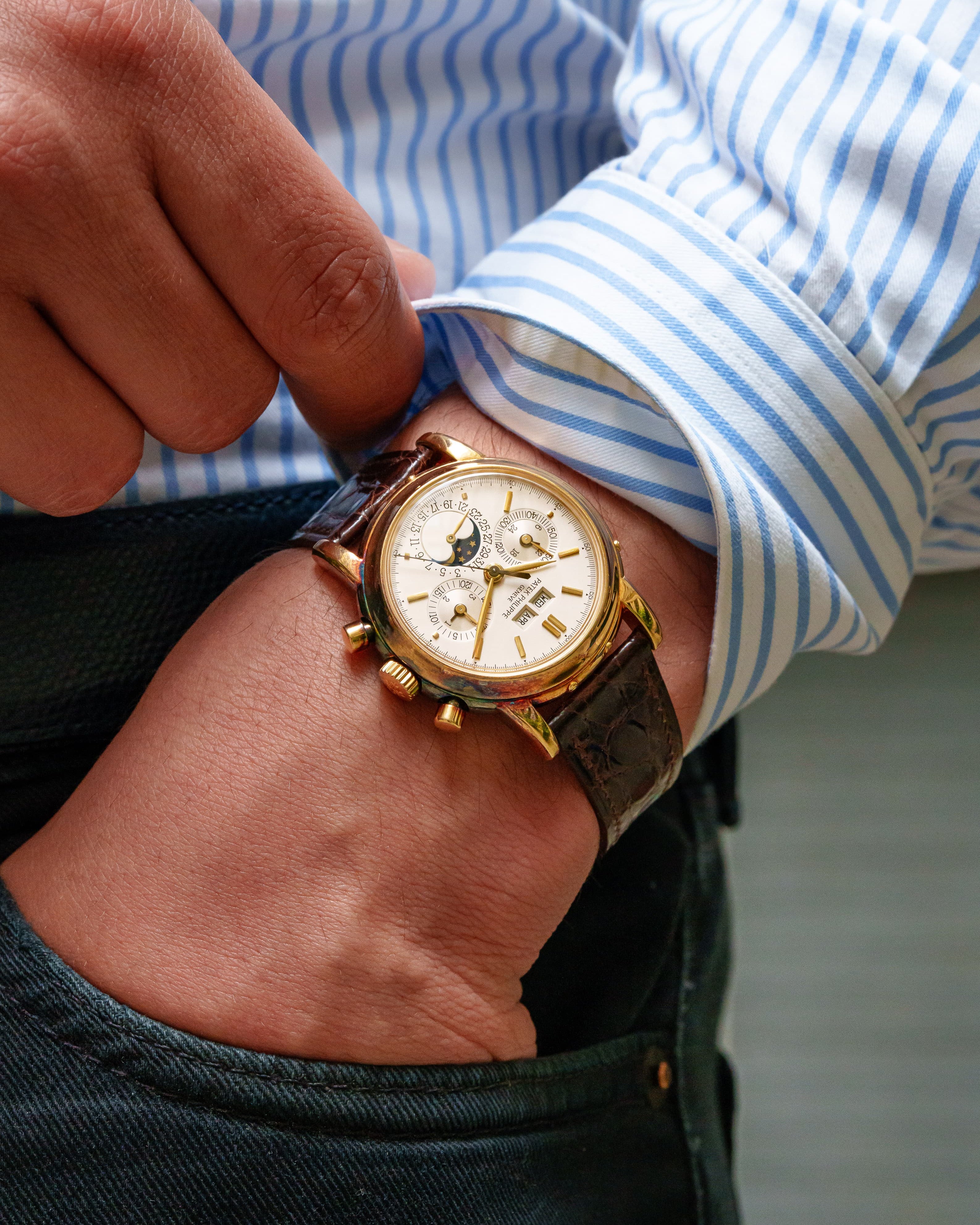 HMU5 Exceptionnel Patek Philippe réf. 3970 – « Very Early Second Series » + Full Set - Wristshot