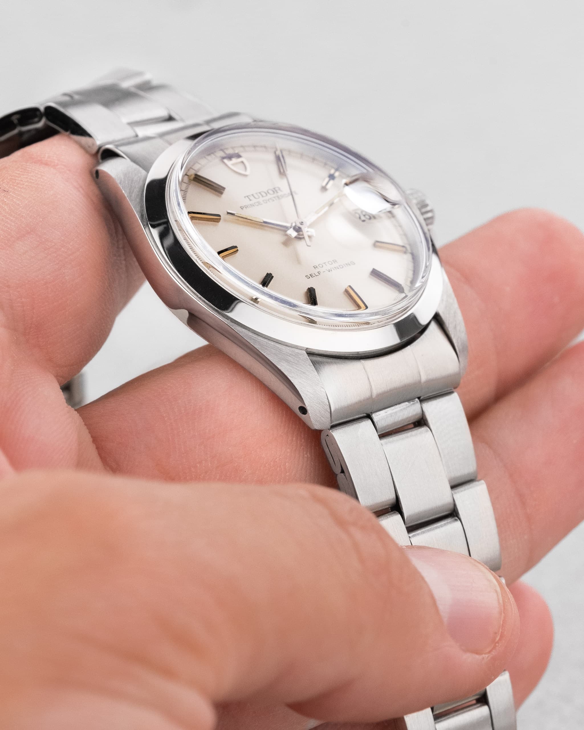 HXZE Tudor Prince Oysterdate réf. 9050/0 de 1969 - Lifestyle