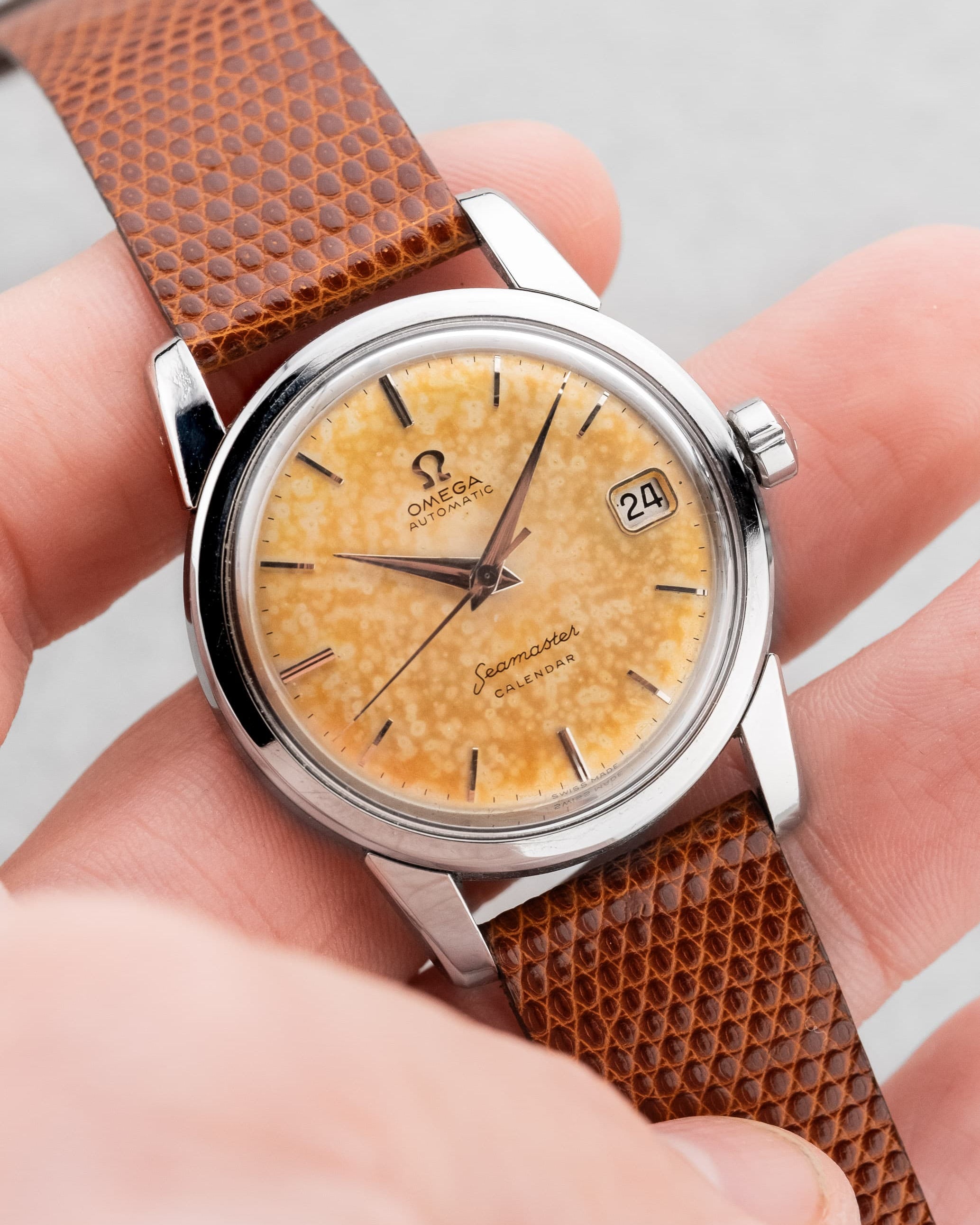 HZ2U Omega Seamaster Calendar réf. 2849-5 SC de 1958 – Cadran Tropical - Lifestyle