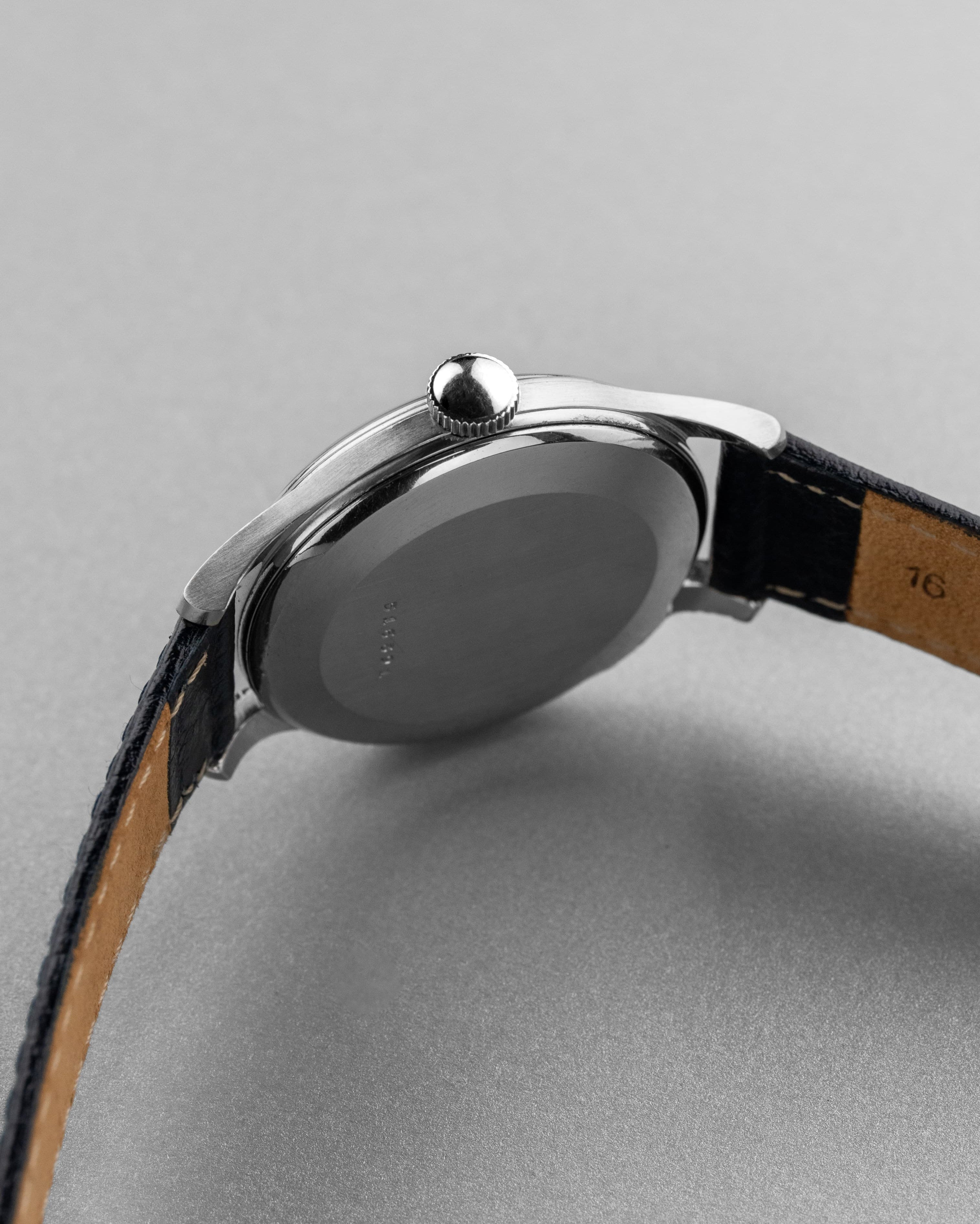 K5ST Jaeger-LeCoultre ref. E159 di stile militare in acciaio, circa 1946 - Lato destro