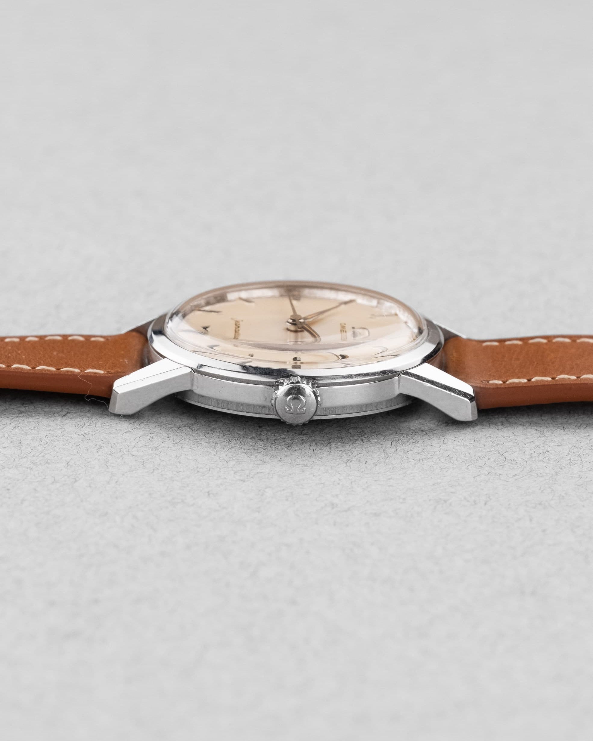 KNVS-QP Omega Seamaster Radium 14390-3 SC de 1959 - Right side