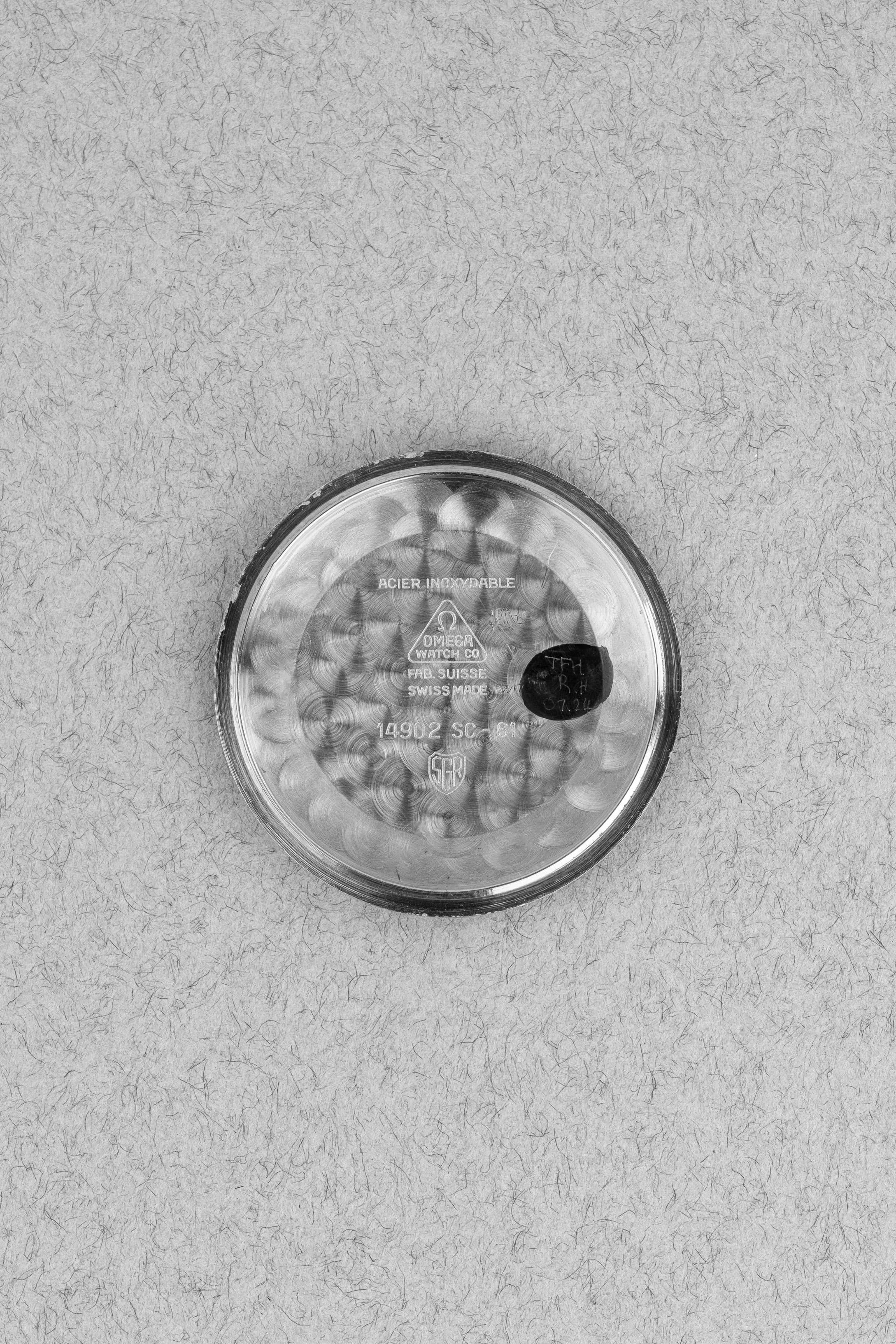 KXQL Omega Constellation « Pie-Pan Dog Leg » 14902 SC-61 de 1962 - Inside case back