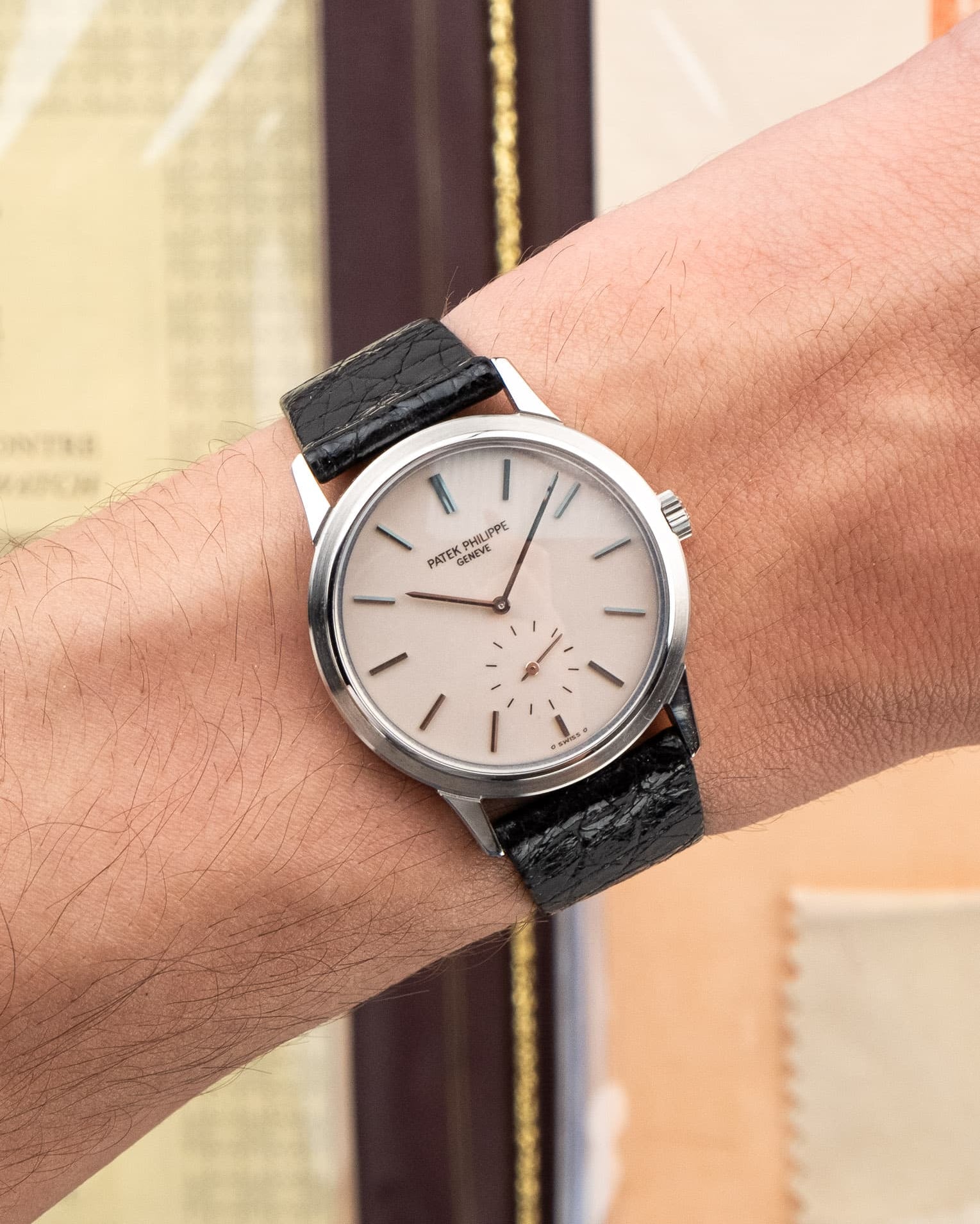 LHU5 Patek Philippe Calatrava réf. 3718A de 1989 – 150ème Anniversaire, Édition spéciale pour le marché japonais - Wristshot