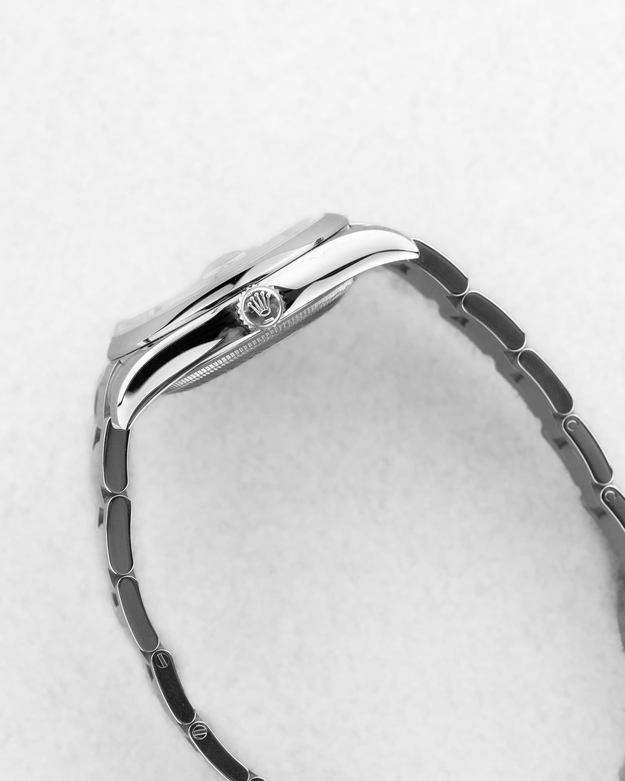 LR58 Rolex Datejust réf. 116200 circa 2015 – Cadran « Silver » - Right side