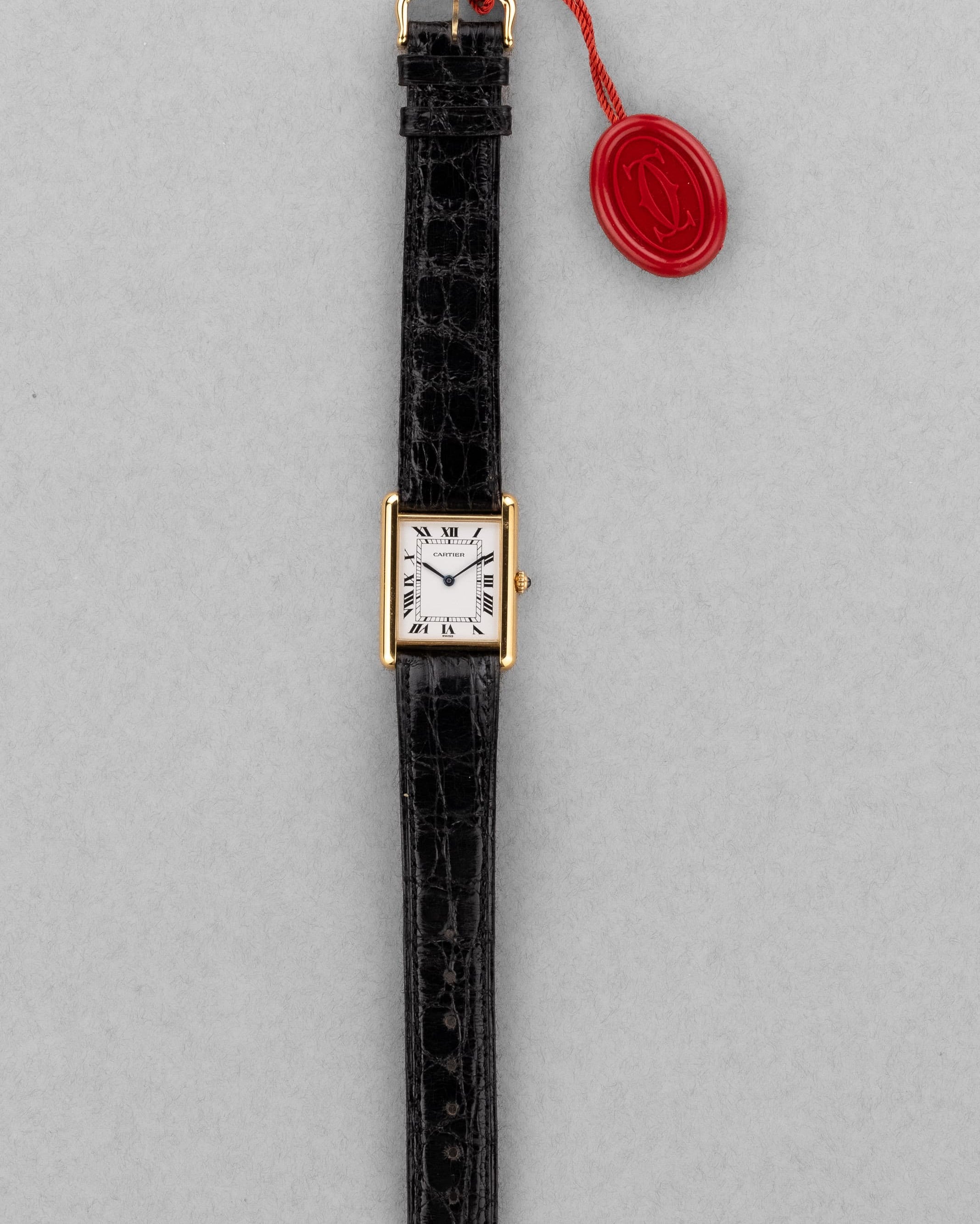 LY4T-3f Cartier Tank Louis réf. M2000 en or jaune, circa 1990 – Parfait état - Overview