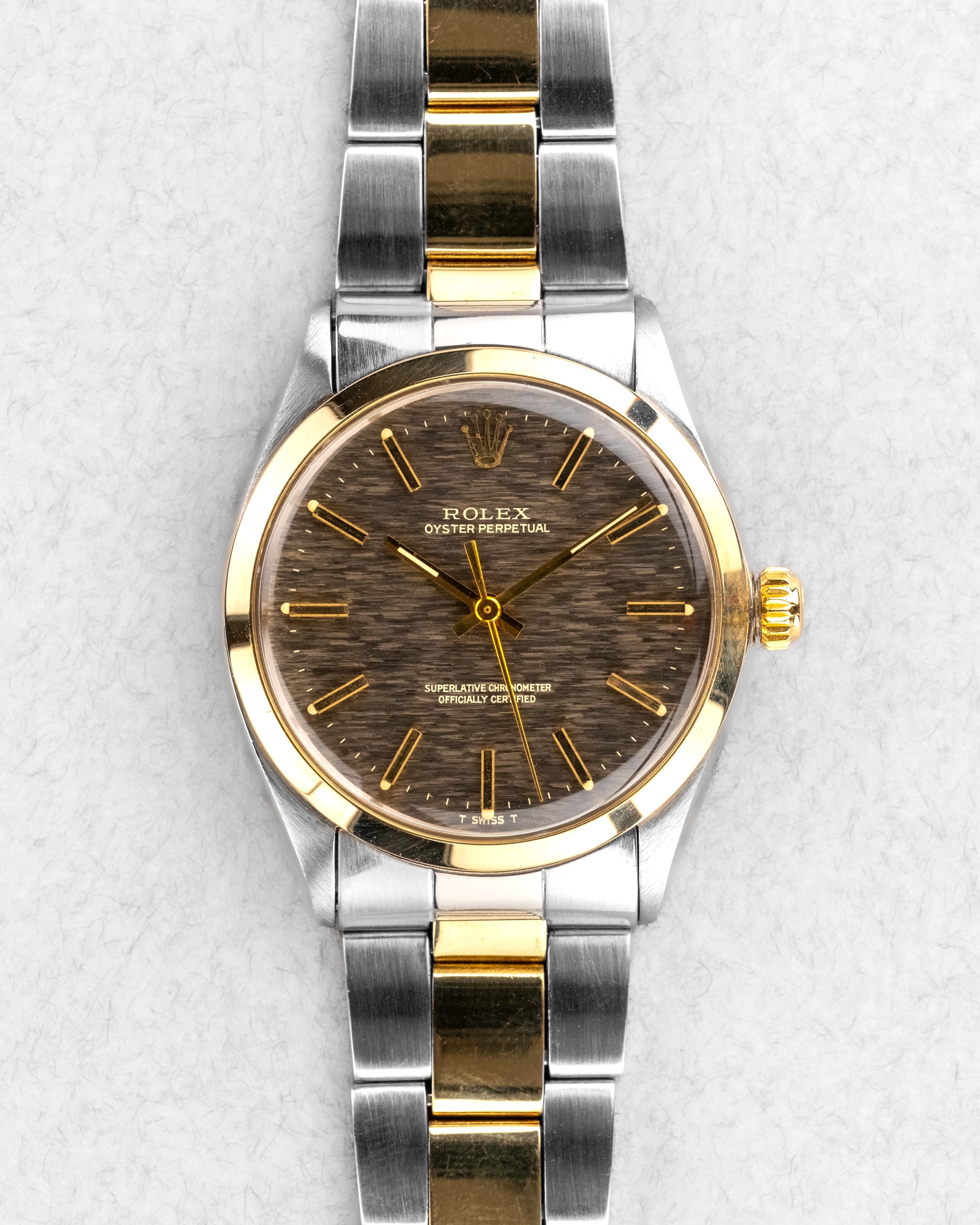 MAPY Rolex Oyster Perpetual réf. 1002 de 1969 en or jaune et acier – Superbe cadran Mosaïque/Shantung Taupe - Front