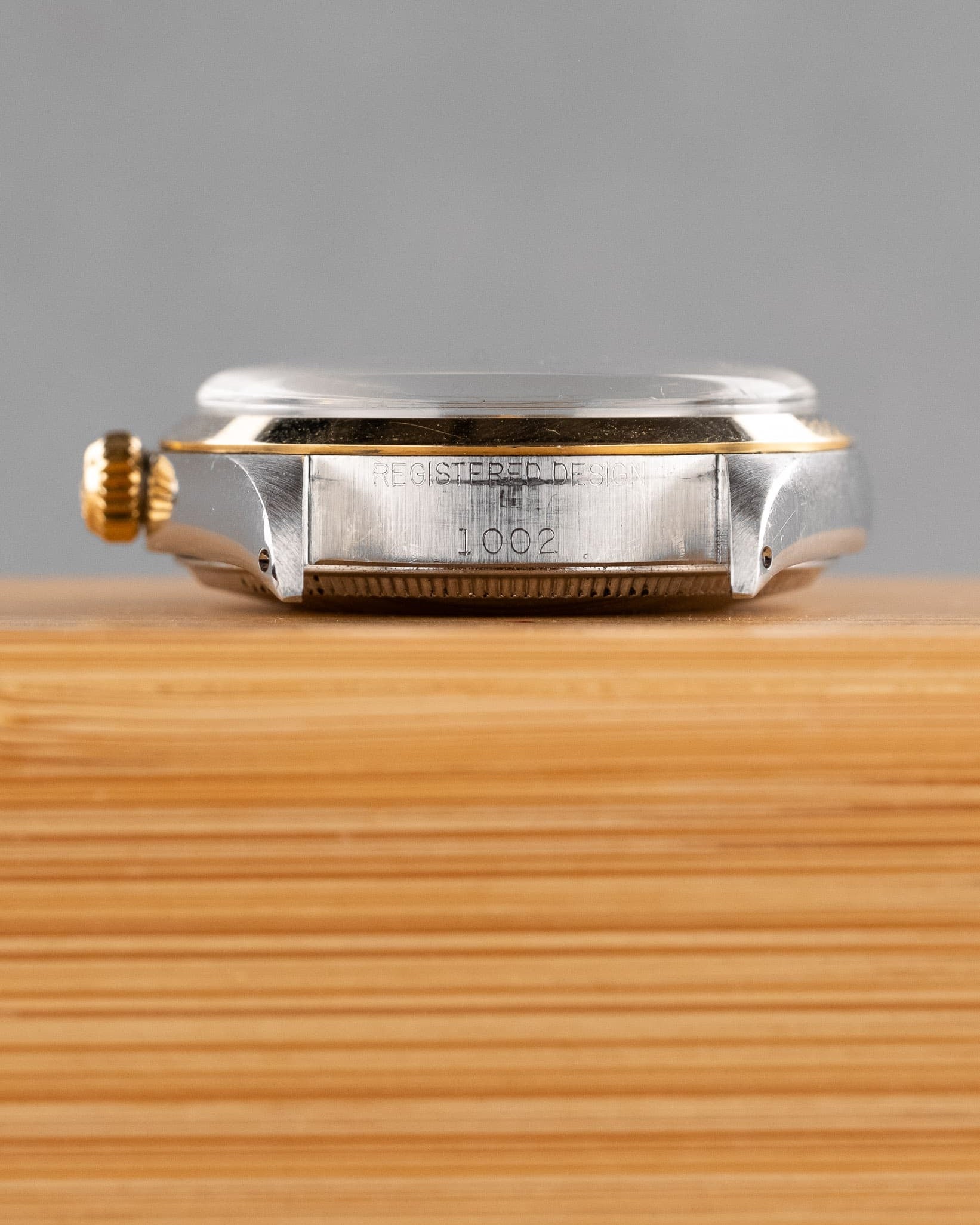 MAPY Rolex Oyster Perpetual réf. 1002 de 1969 en or jaune et acier – Superbe cadran Mosaïque/Shantung Taupe - Lugs - Reference