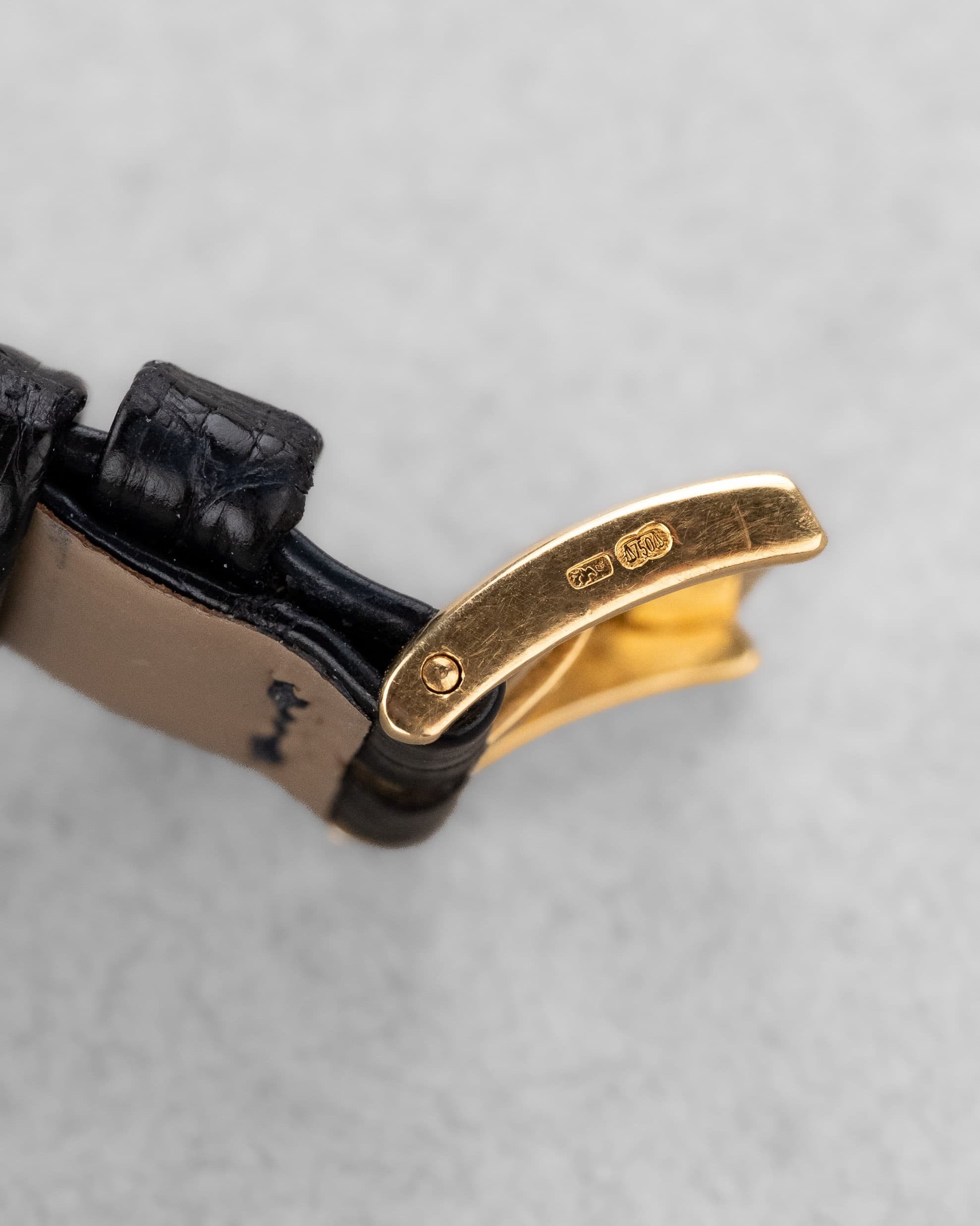 MEFM Rarissime et Exceptionnel Quantième Perpétuel Patek Philippe réf. 3940J « Doré Dial » de 1988 – Full Set - Buckle Outside