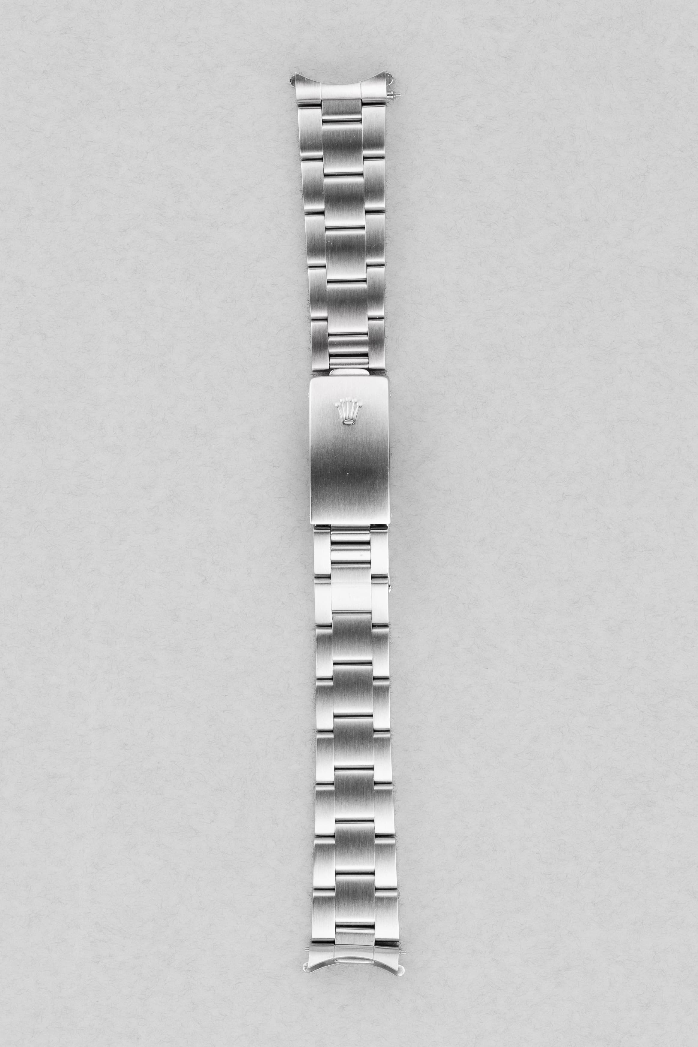 MY8S Rolex Oyster Perpetual 31 réf. 77080 de 2002 – Cadran noir à index bâtons + Full Set - Bracelet Back