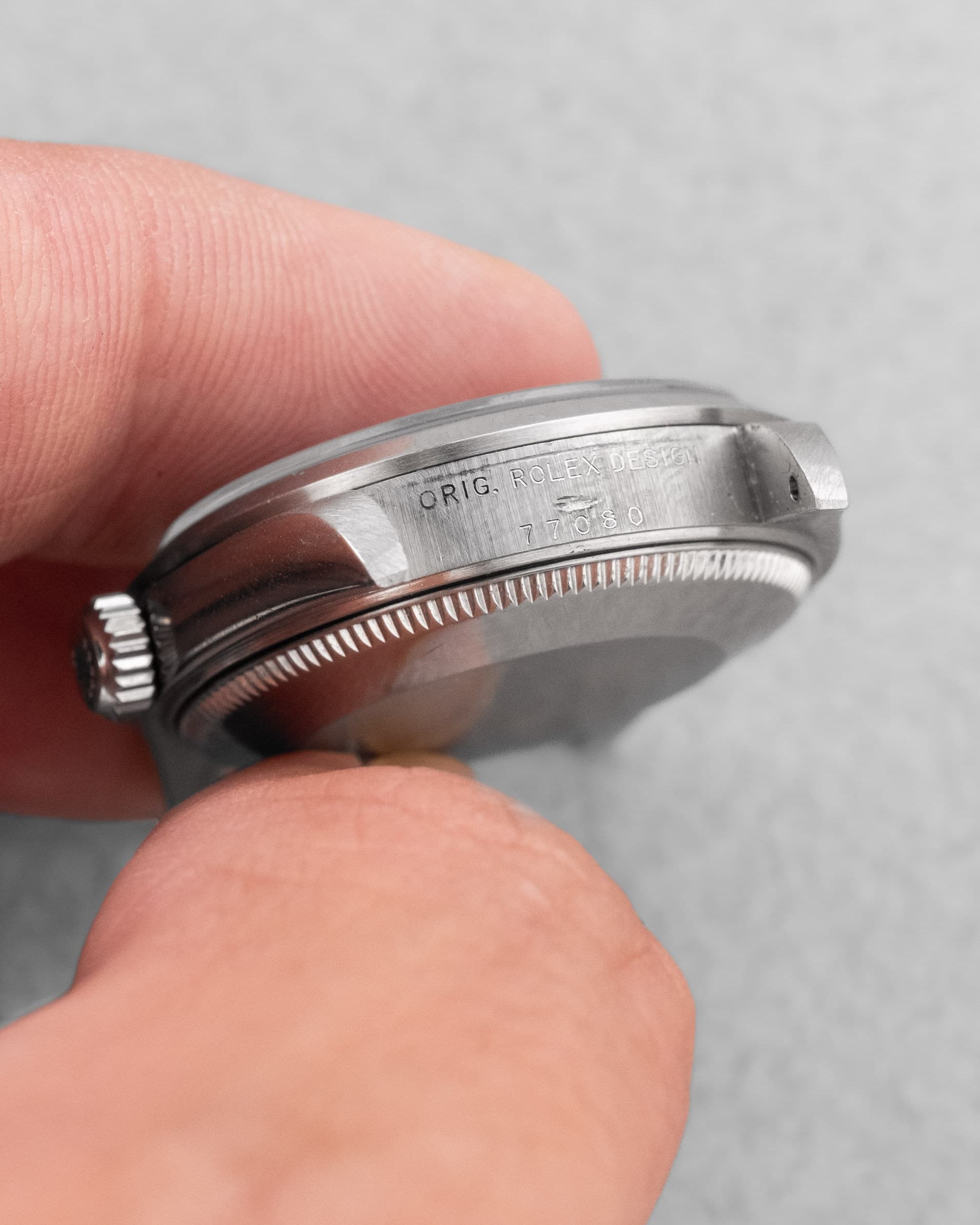 MY8S Rolex Oyster Perpetual 31 réf. 77080 de 2002 – Cadran noir à index bâtons + Full Set - Lugs - Reference