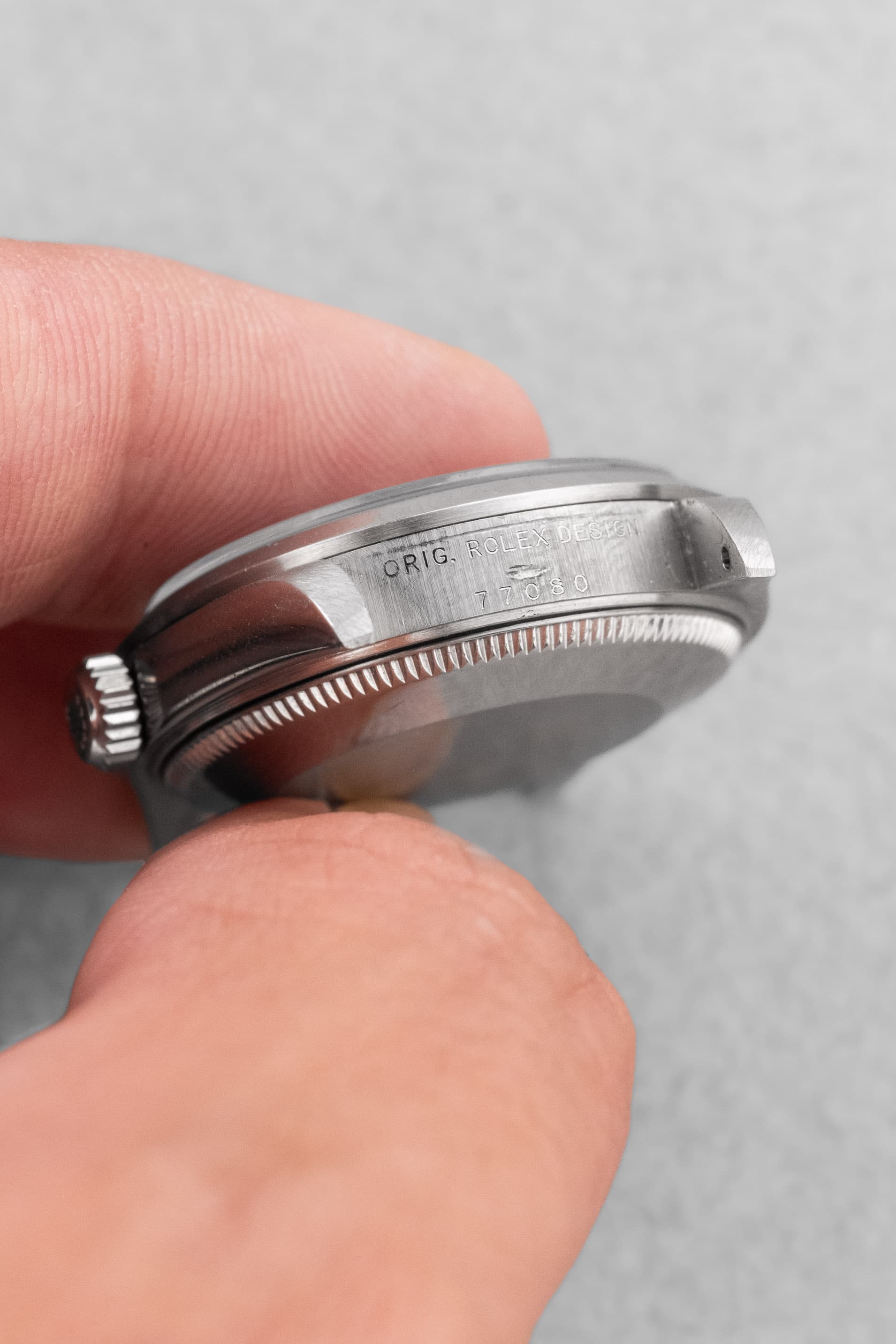 MY8S Rolex Oyster Perpetual 31 réf. 77080 de 2002 – Cadran noir à index bâtons + Full Set - Lugs - Reference