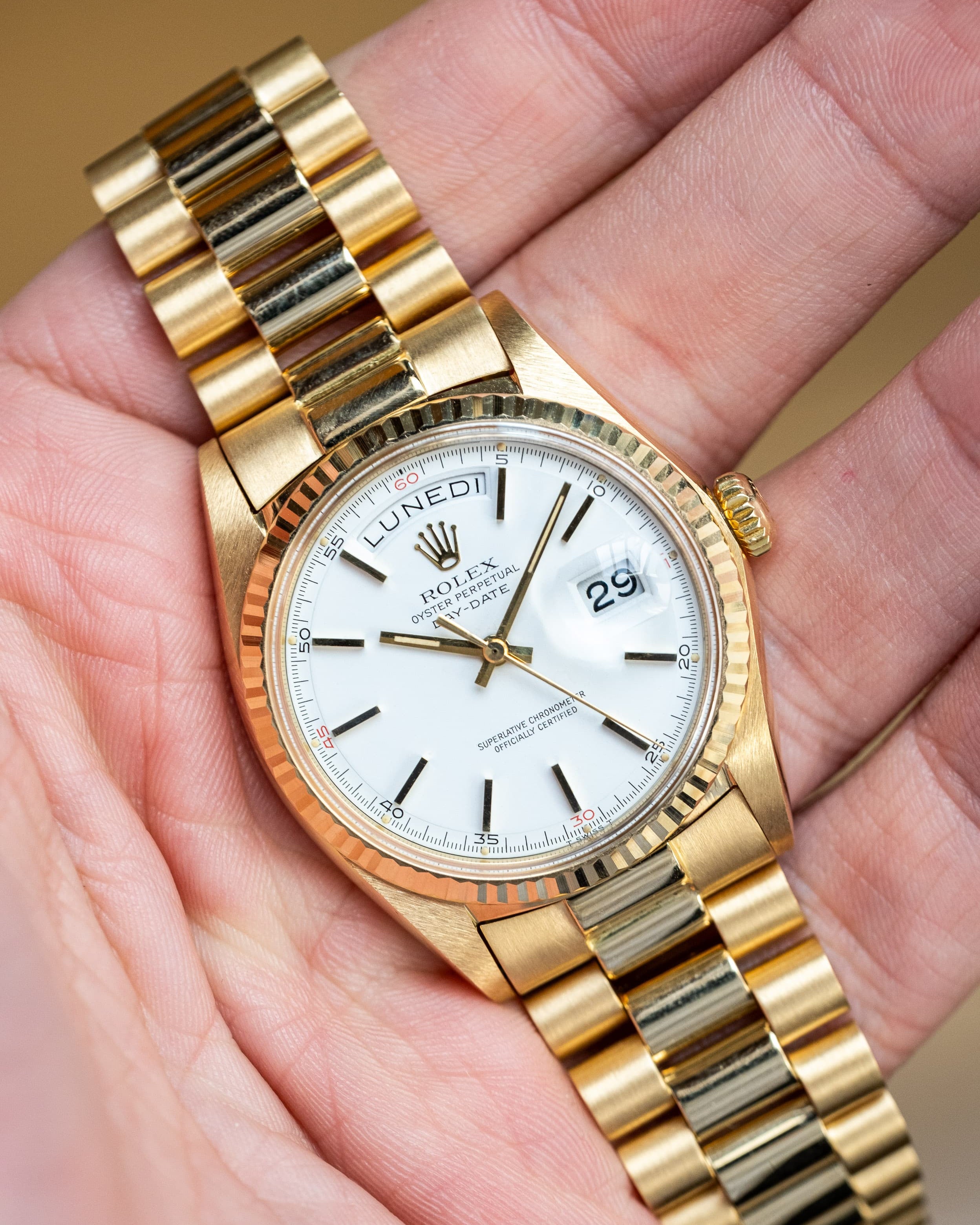 N1CH Superbe et Rare Rolex Day-Date 1803 « Red Quarters » de 1970 - Lifestyle