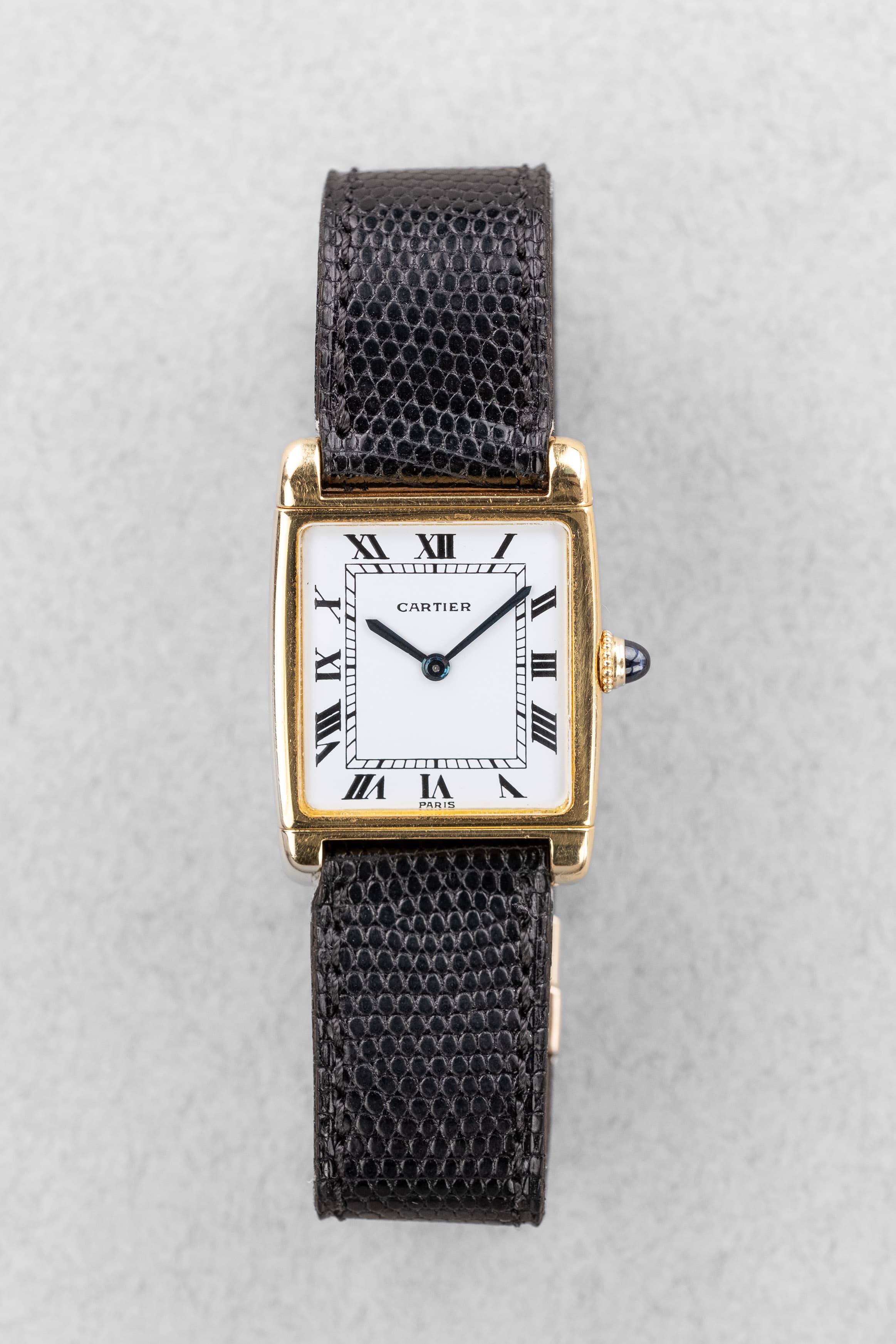 N57U Rare Cartier Tank Réversible/Reverso Grande Taille en or jaune - Front