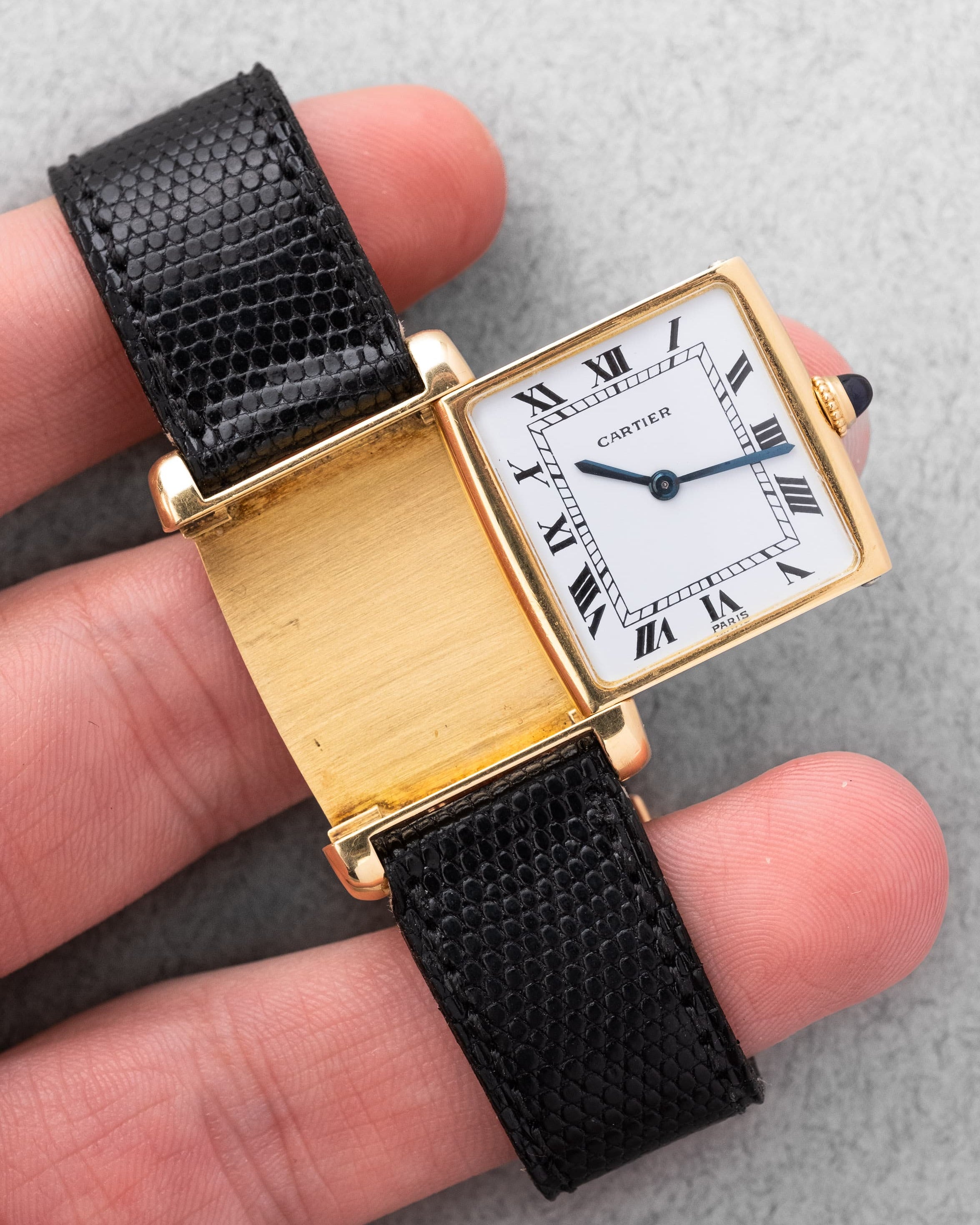 N57U Rare Cartier Tank Réversible/Reverso Grande Taille en or jaune - Overview