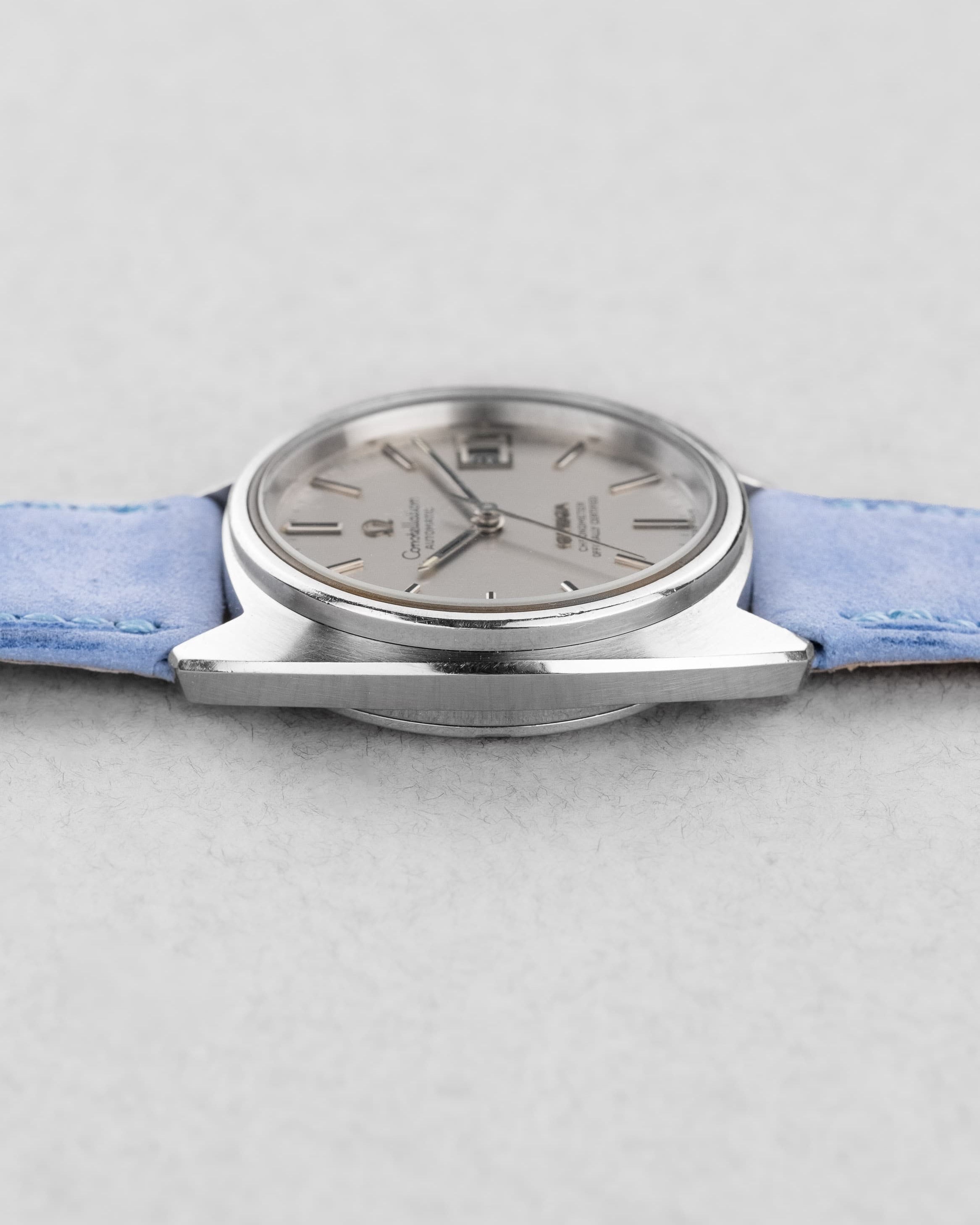 NLKV Omega Constellation « C-Shape » ST 168.0056 de 1973 – Édition japonaise - Left side