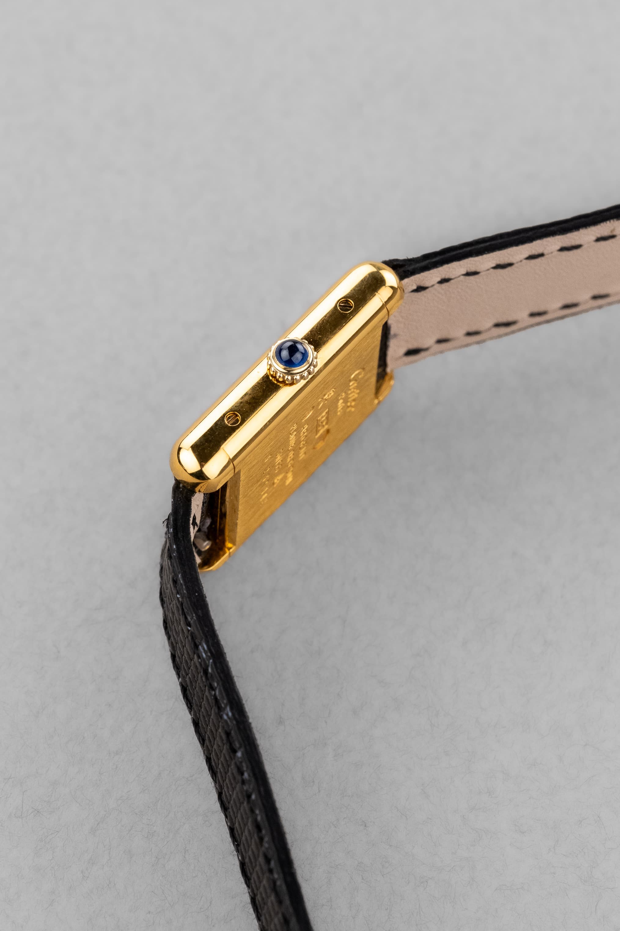 P5PN Cartier Tank Must Mécanique PM 3 Lady « Black Roman Dial » - Right side