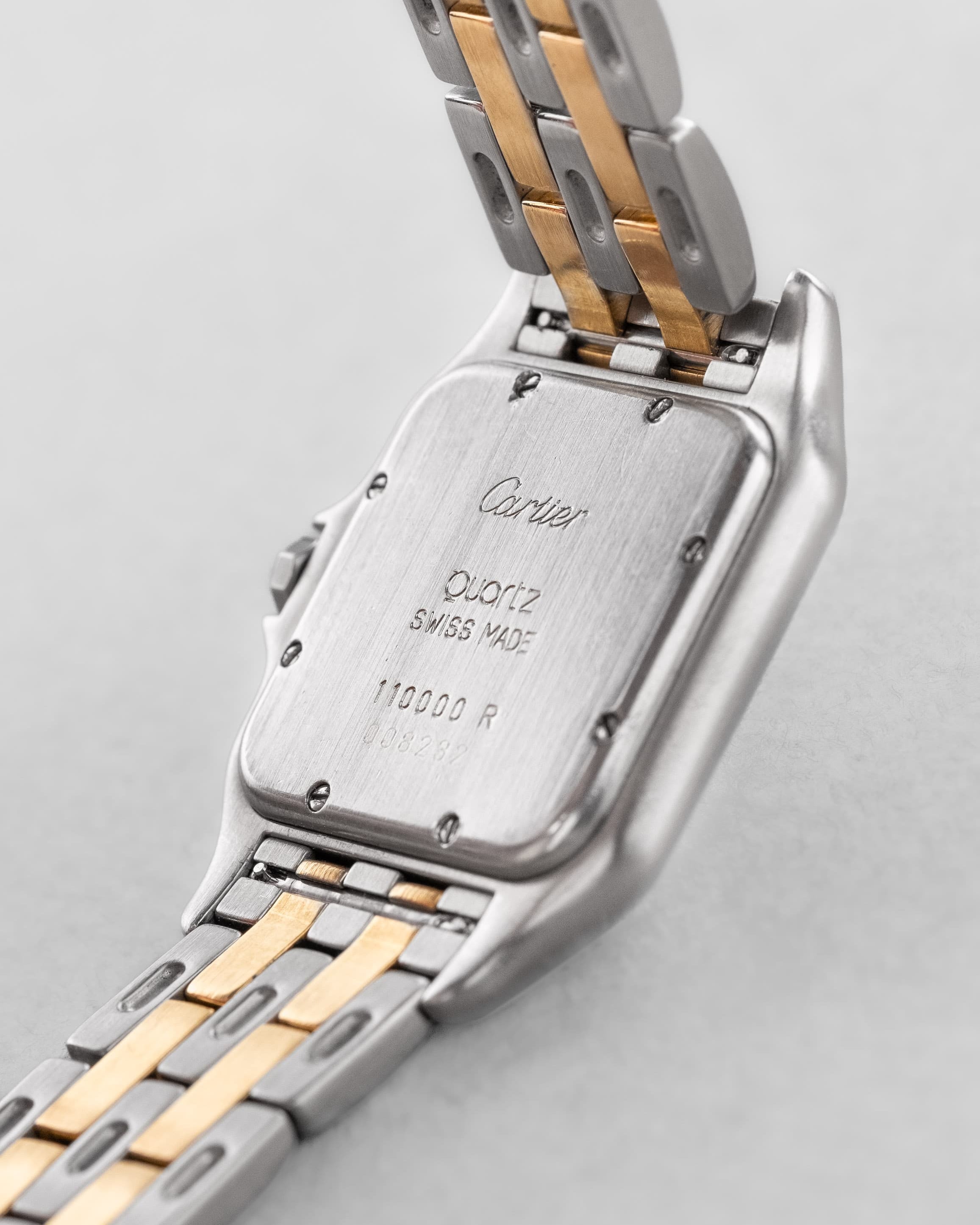 P8EY Cartier Panthère « Medium 2 rangs », réf. 110000R, en or jaune et acier, circa 1995 - Back