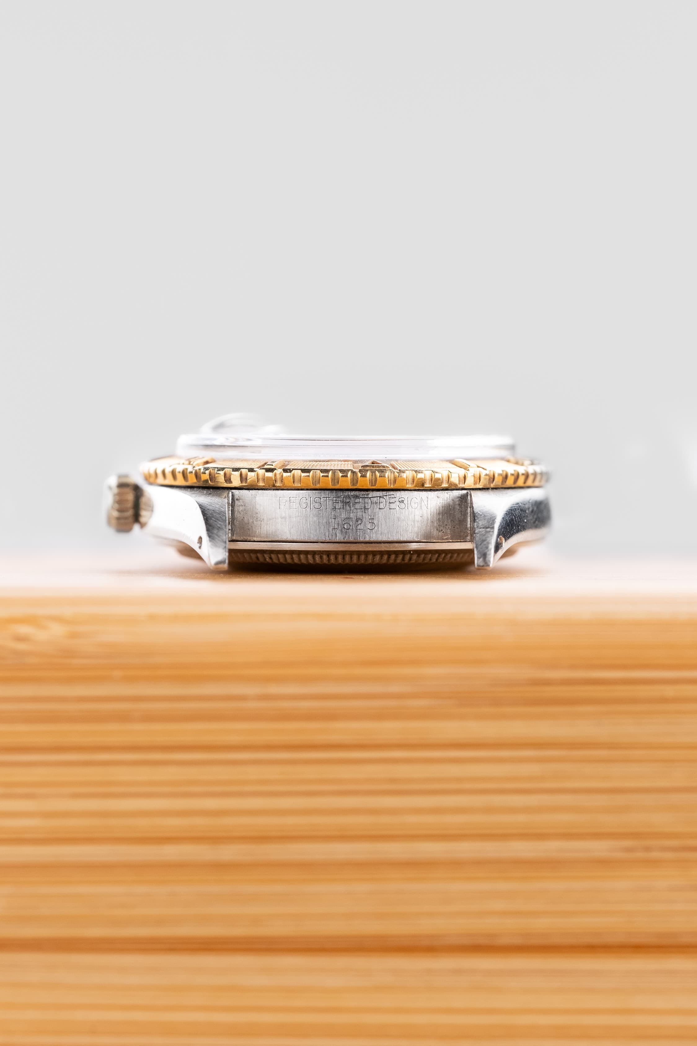 PVMQ Rolex Datejust Turn-O-Graph « Thunderbird » réf. 1625 en acier et or jaune, de 1971 - Lugs - Reference