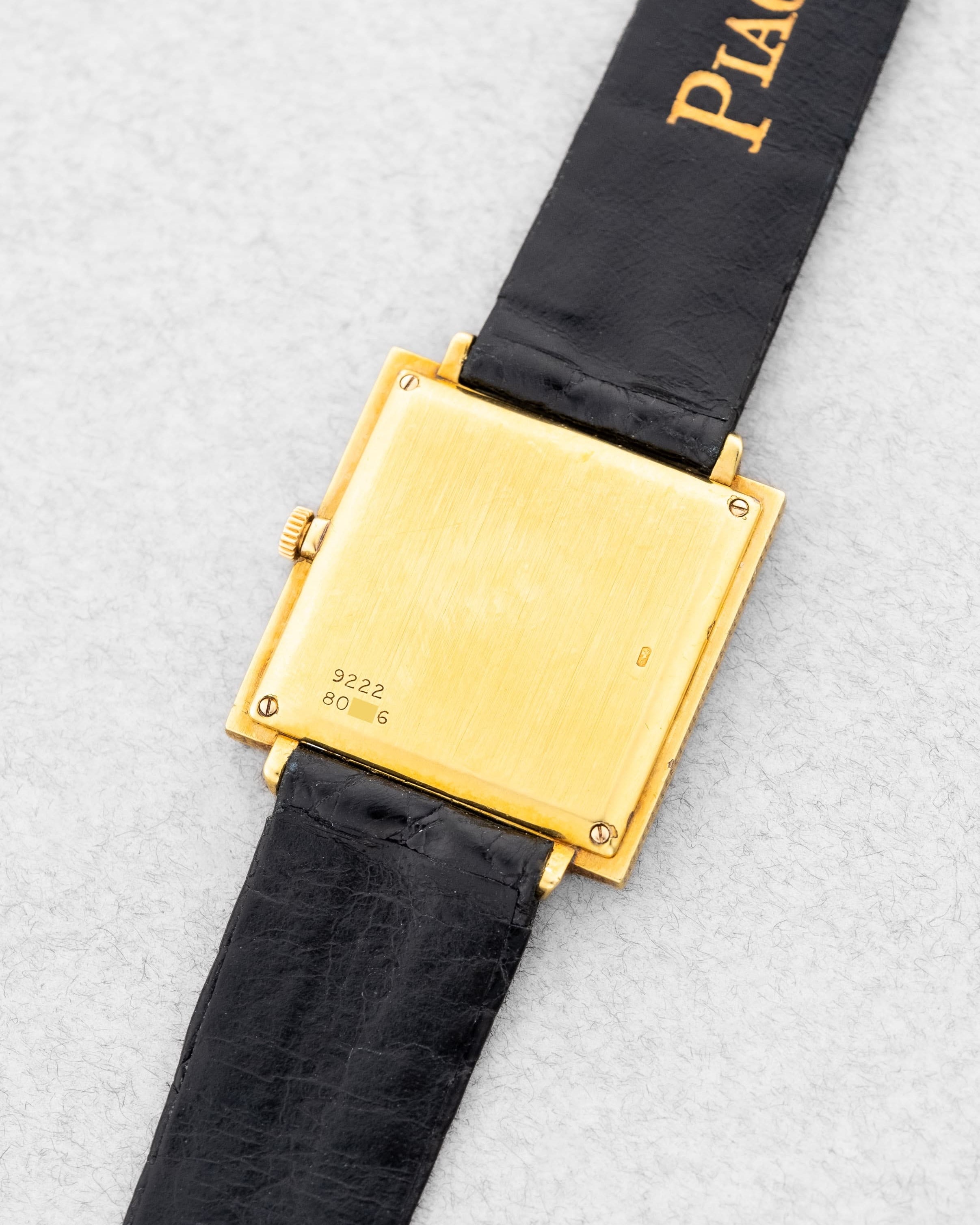 PYHQ-SA Rare Piaget « Clous de Paris » réf. 9222 de 1962 en or jaune et diamants – 45 exemplaires produits - Back