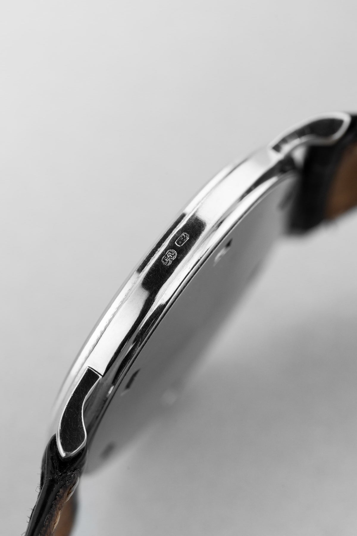 PYWT Patek Philippe Calatrava「Clous de Paris」ref. 3520D ホワイトゴールド、1986年頃 - ホールマーク