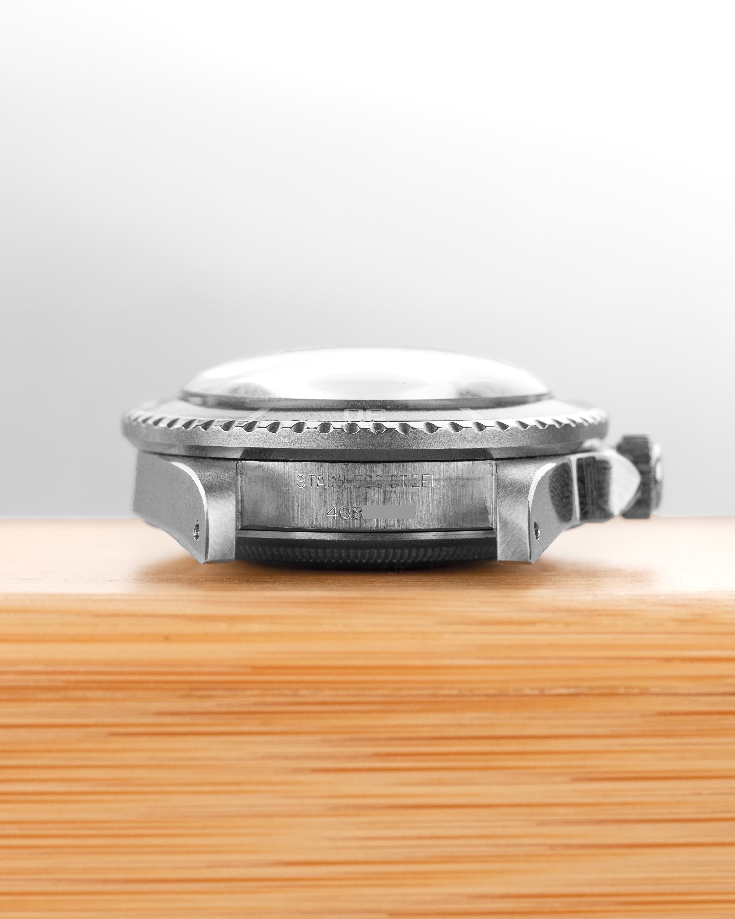 Q91J Superbe Rolex Sea-Dweller 1665 « Double Rouge » Mark IV de 1975 - Lugs - Serial