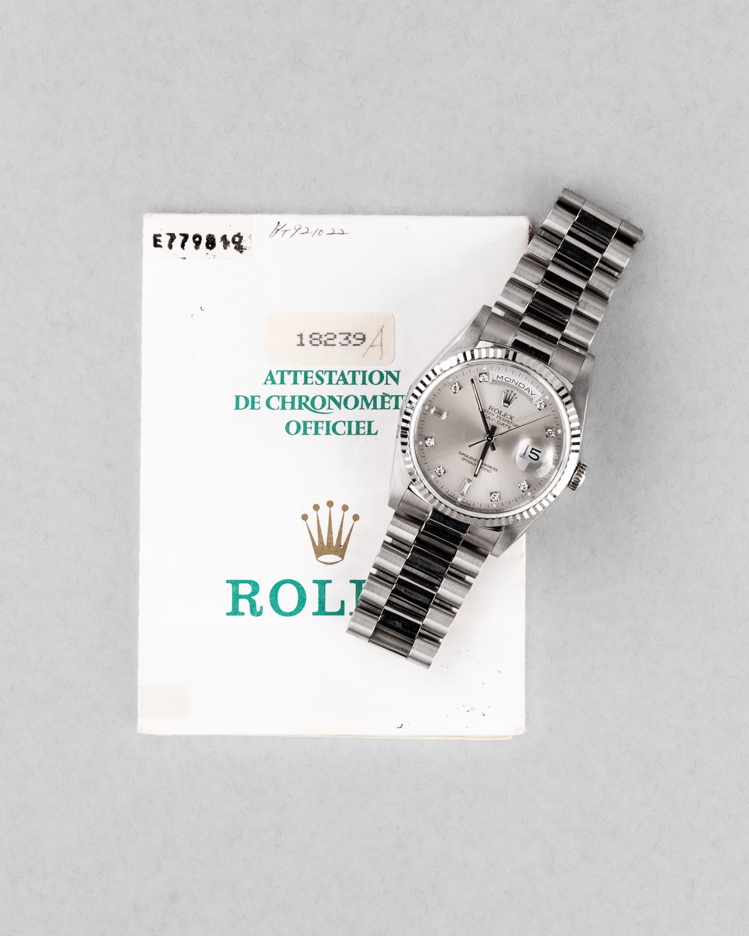 QLZP-7A Rolex Day-Date réf. 18239A en or blanc et diamants de 1992 – Garantie d'origine Wempe - Overview