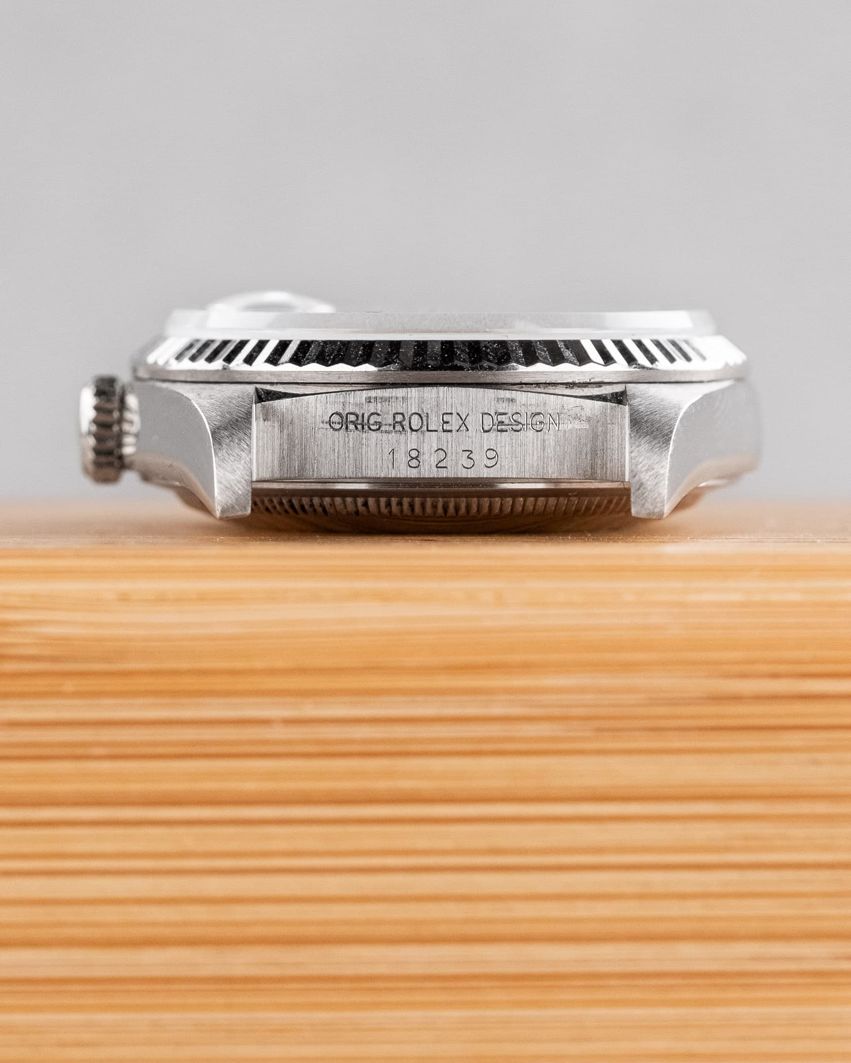 QLZP-Te Rolex Day-Date réf. 18239A en or blanc et diamants de 1992 – Garantie d'origine Wempe - Lugs - Reference