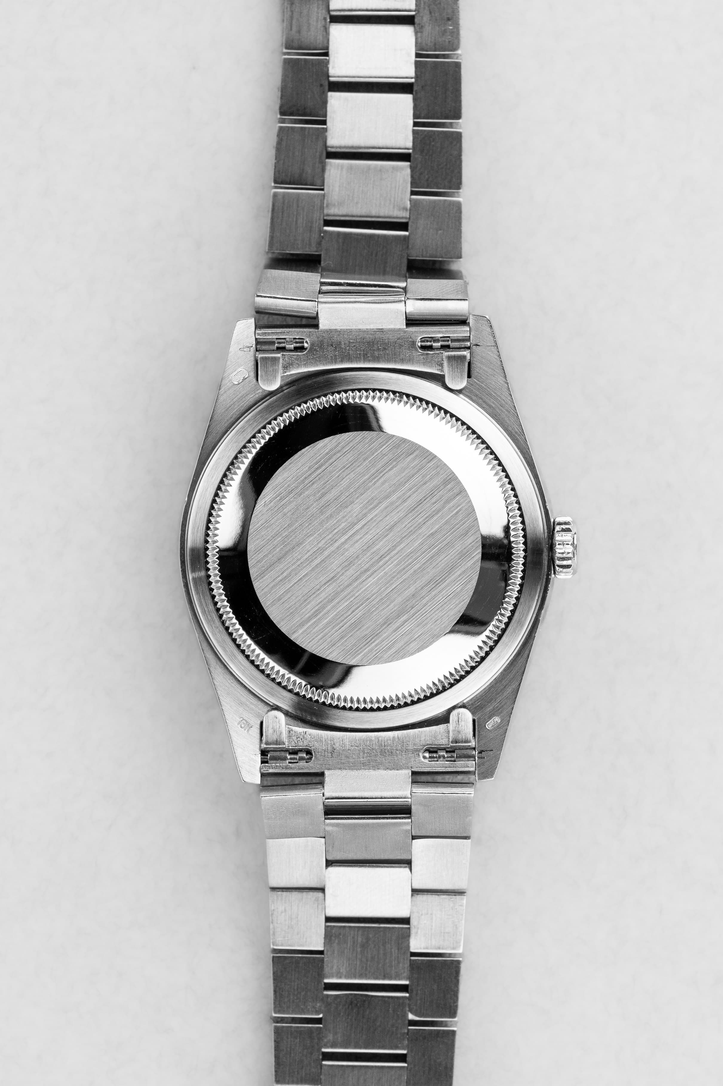 QLZP-jM Rolex Day-Date réf. 18239A en or blanc et diamants de 1992 – Garantie d'origine Wempe - Back