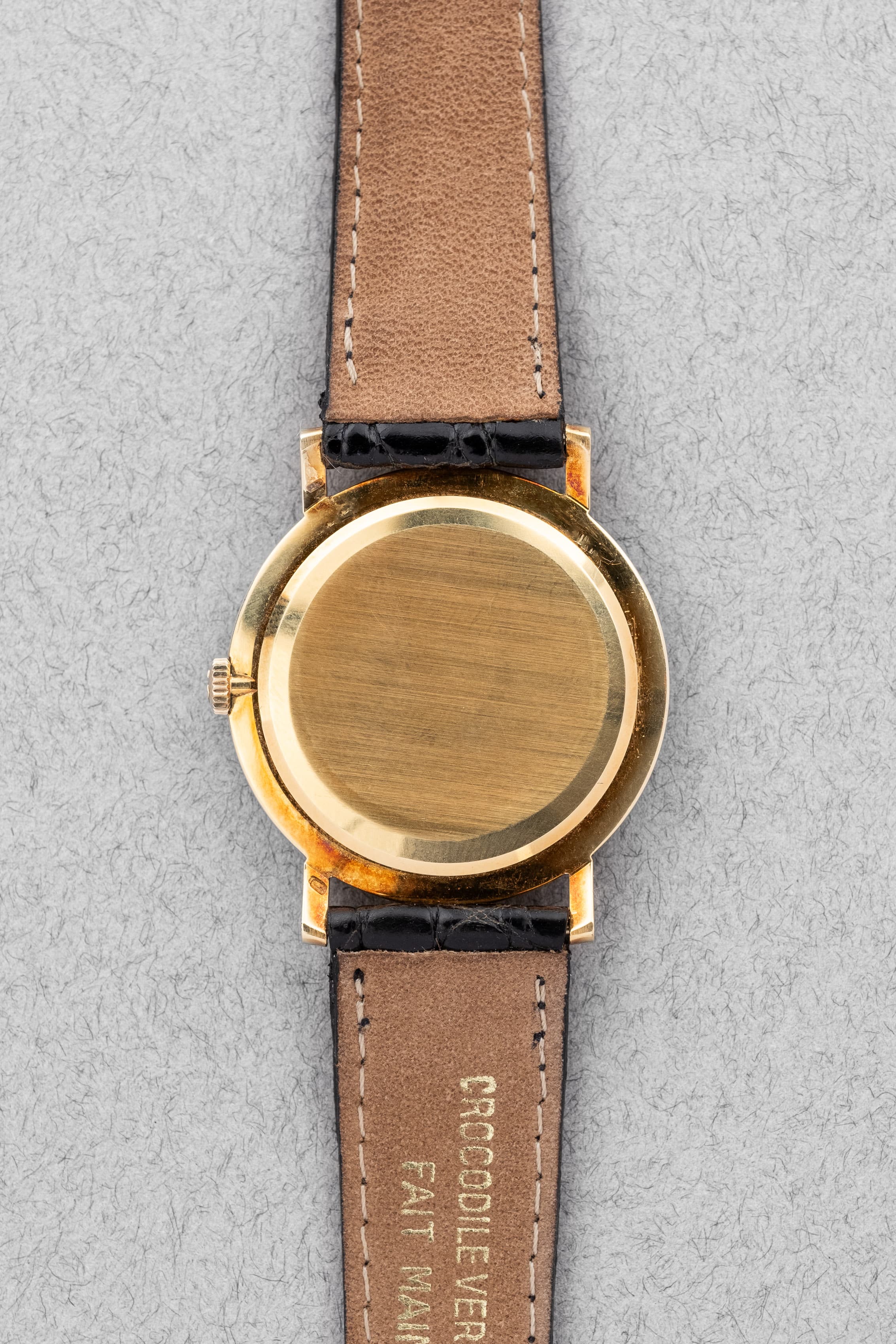 QUVZ Superbe Omega 14370 « Dress Watch » en or jaune de 1958 - Back