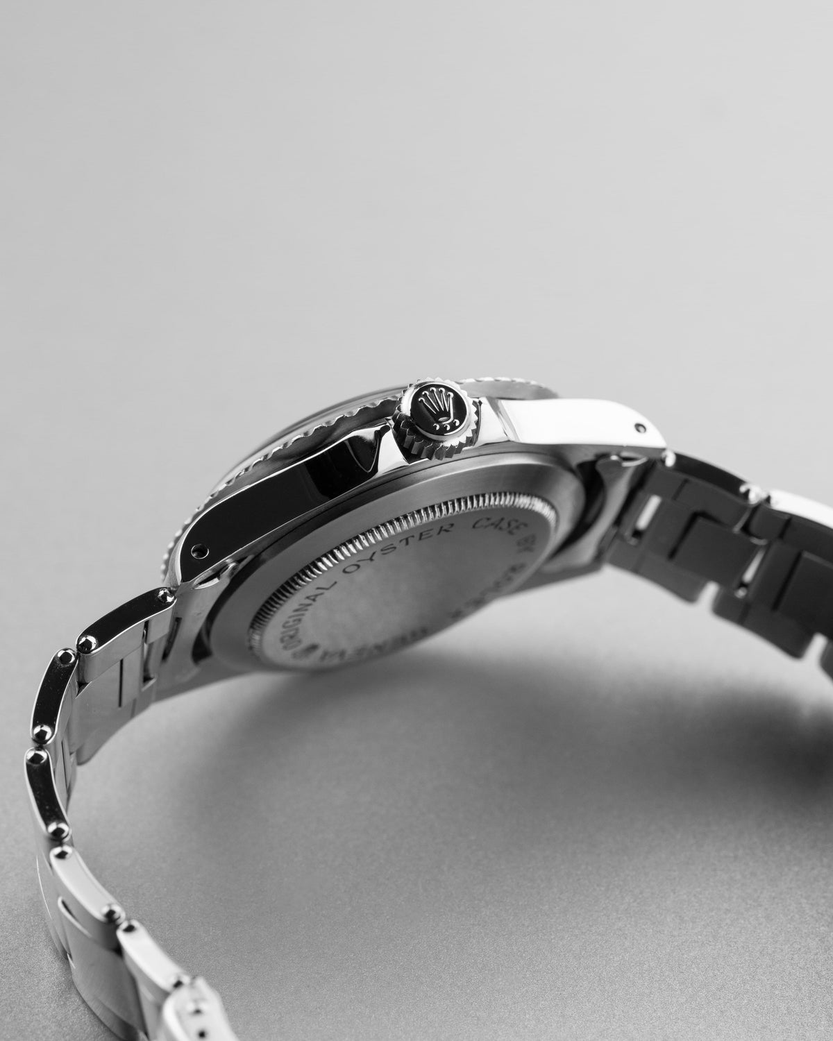 QV6C Superbe Tudor Submariner réf. 7928 Gilt « Mark 3 » de 1963 – Pointed Crown Guards - Right side