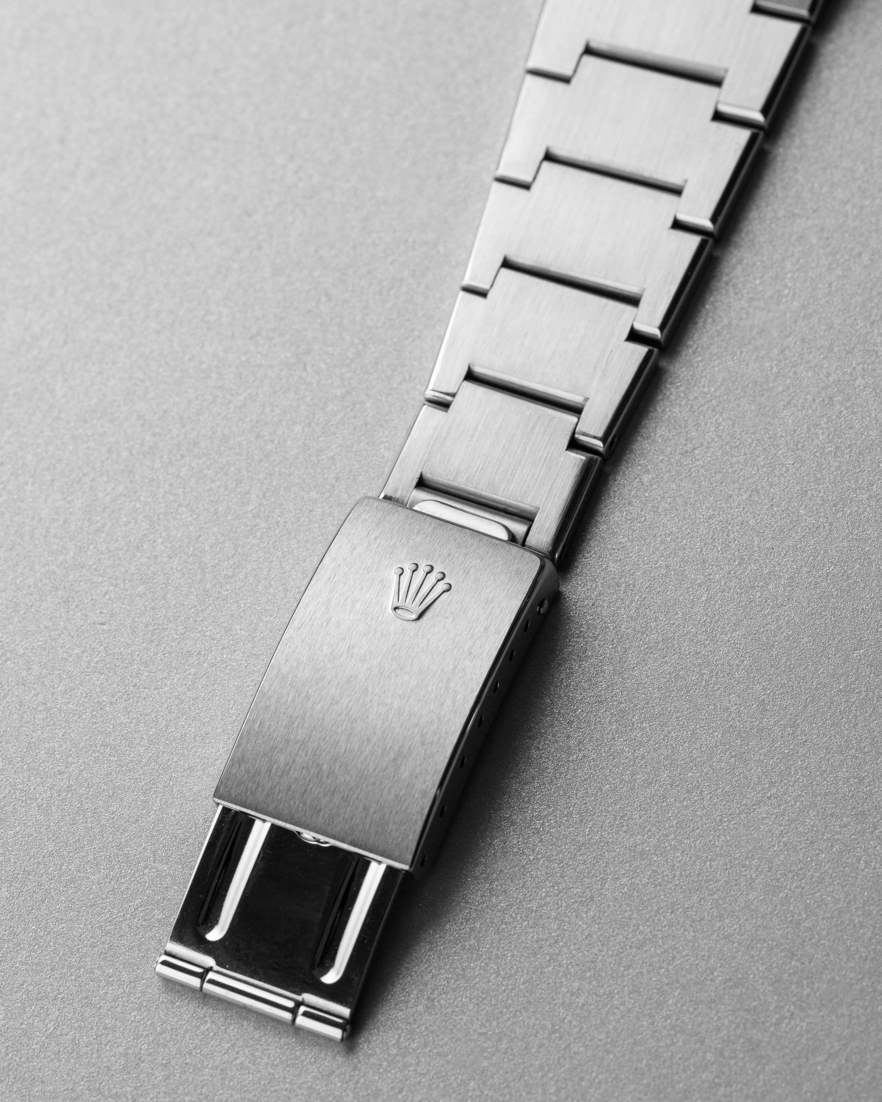 QVEG Superbe Rolex Datejust Oysterquartz réf. 17000 de 1990 – Cadran bleu - Buckle Outside
