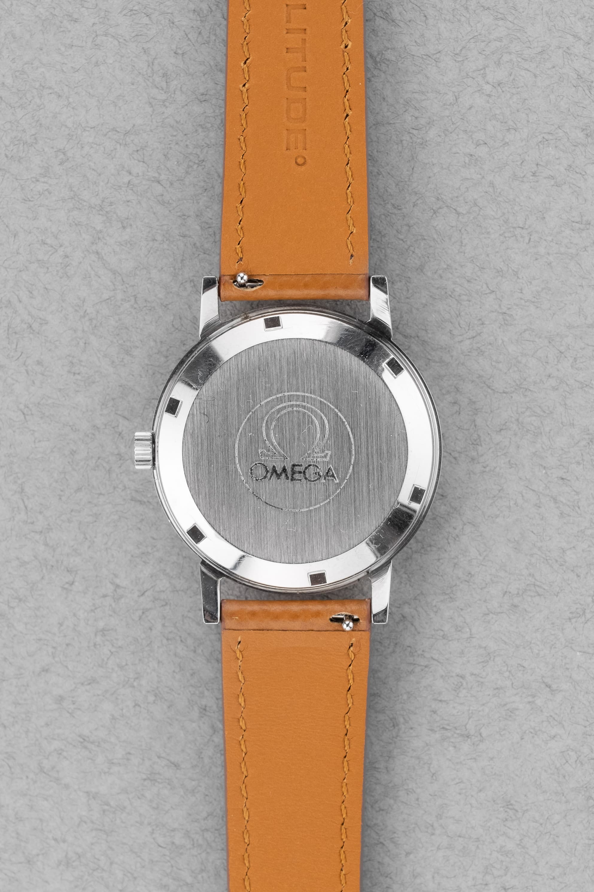 QWLZ Omega Genève Automatic 166.0163 de 1973 - Back