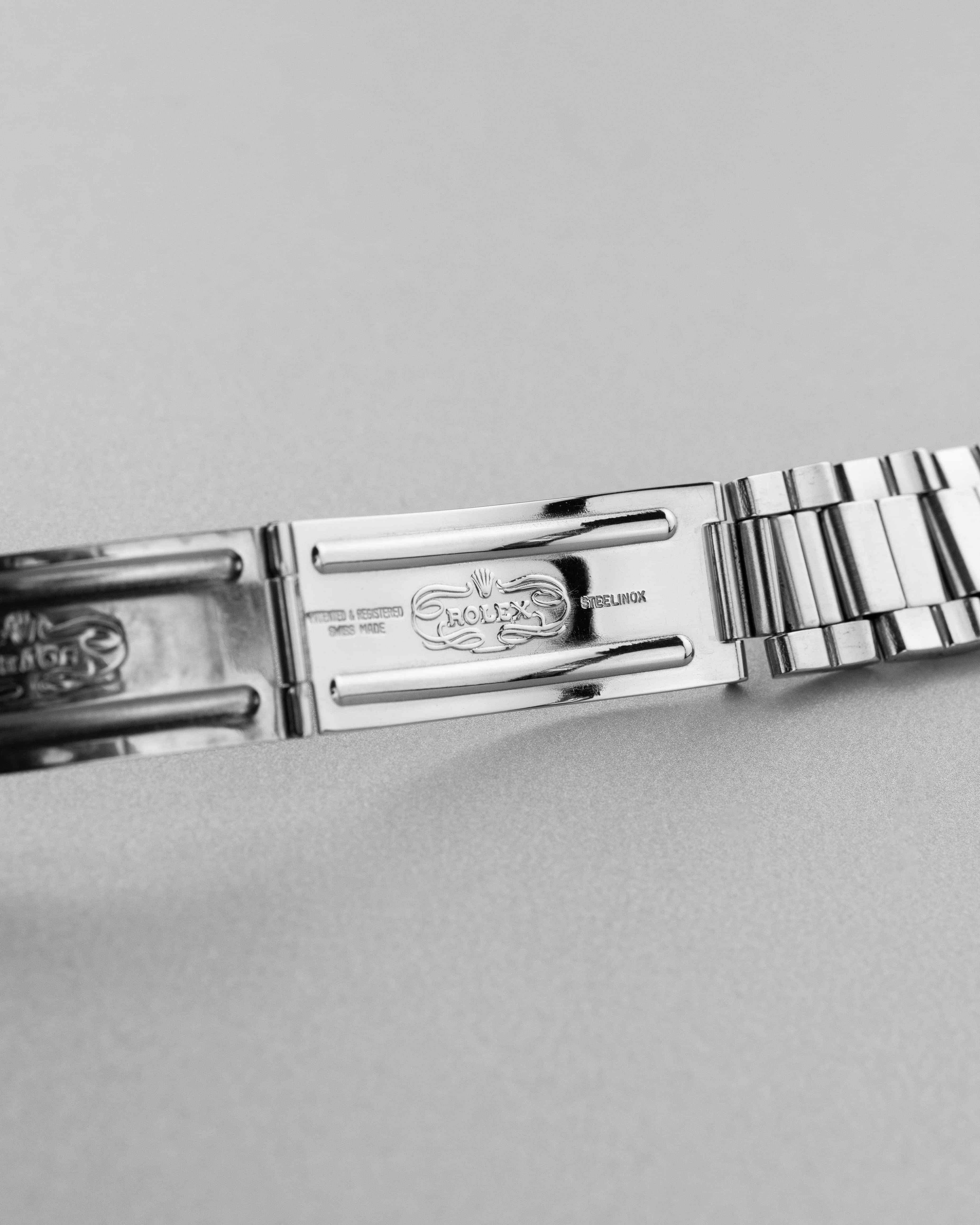 R99U Tudor Date-Day ref. 7017/0 in acciaio del 1969 – Quadrante Taupe - Fibbia interno