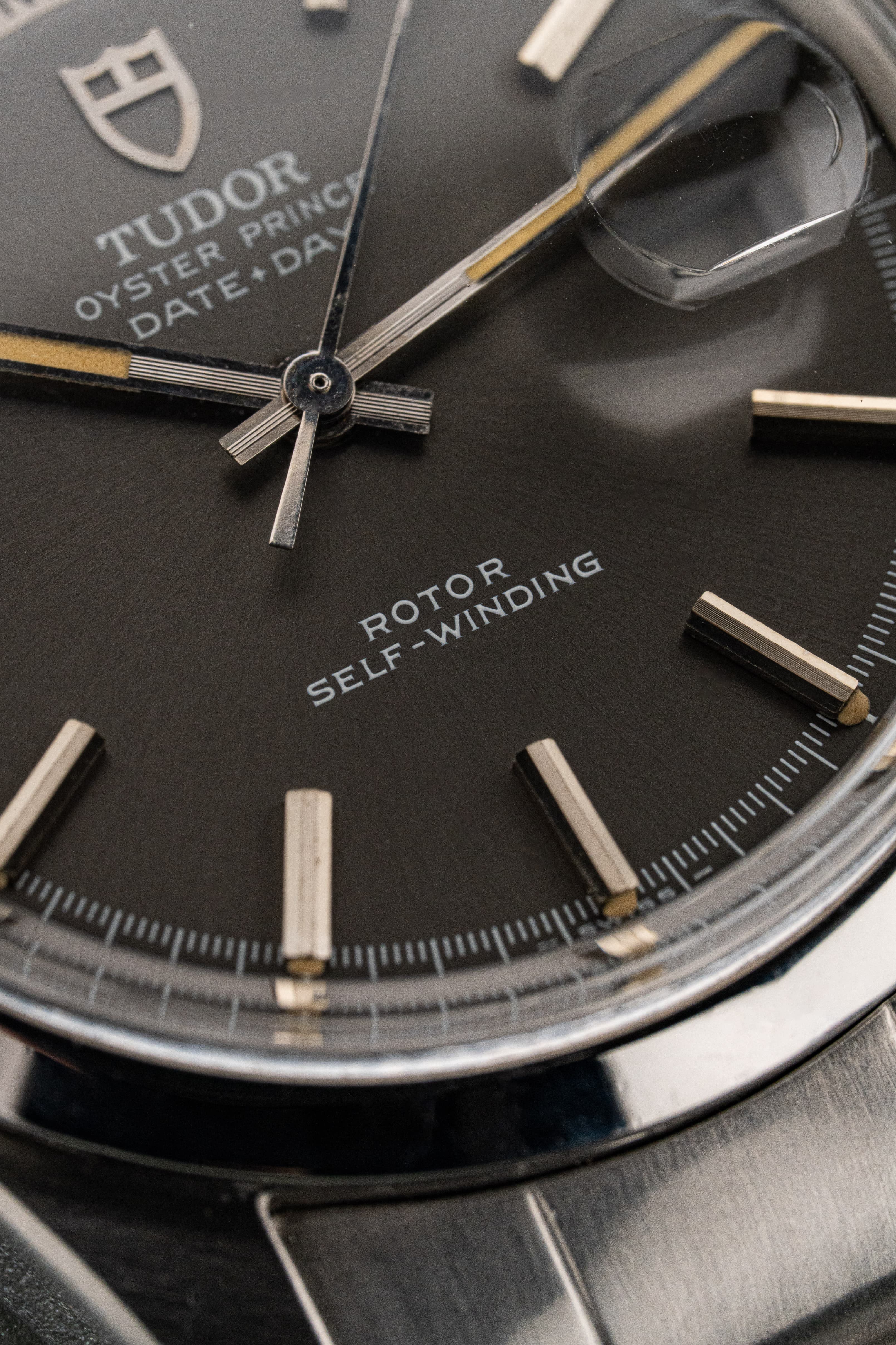 R99U Tudor Date-Day ref. 7017/0 in acciaio del 1969 – Quadrante Taupe - Quadrante