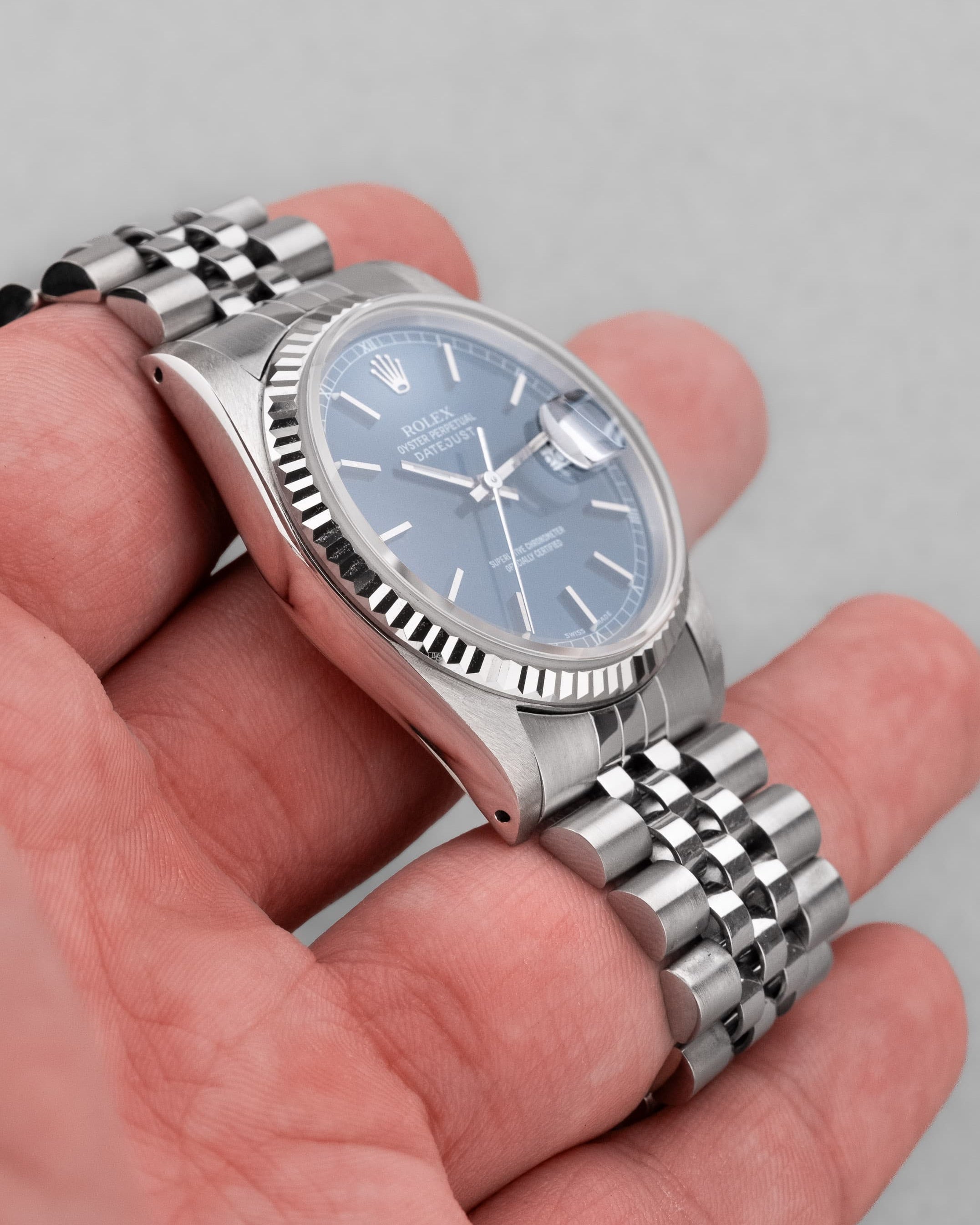 R9LP Rolex Datejust réf. 16234 de 1989 – Cadran Bleu - Left side