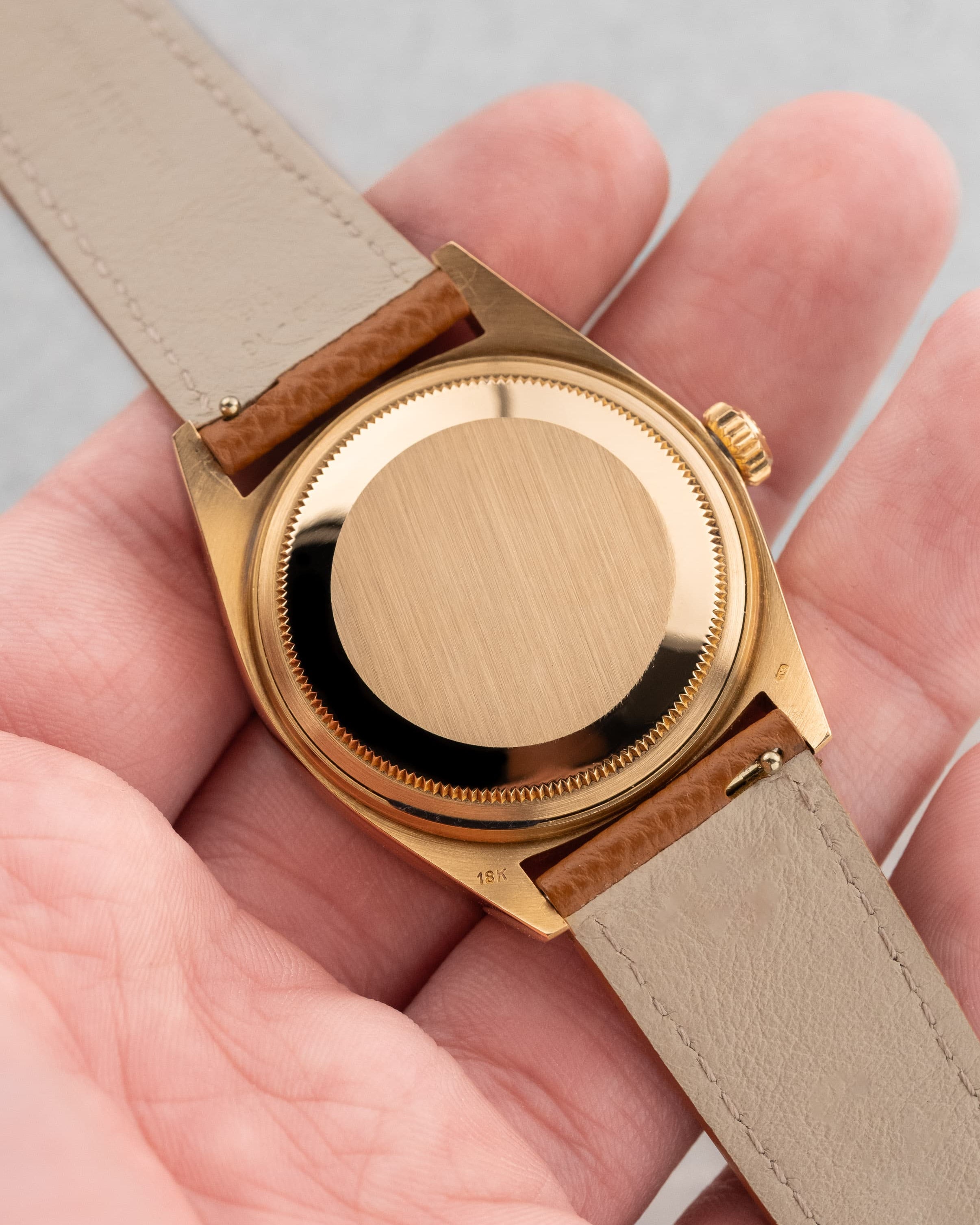 RKJL Superbe Rolex Day-Date réf. 1803 « Silver Wide Boy » de 1972 - Back