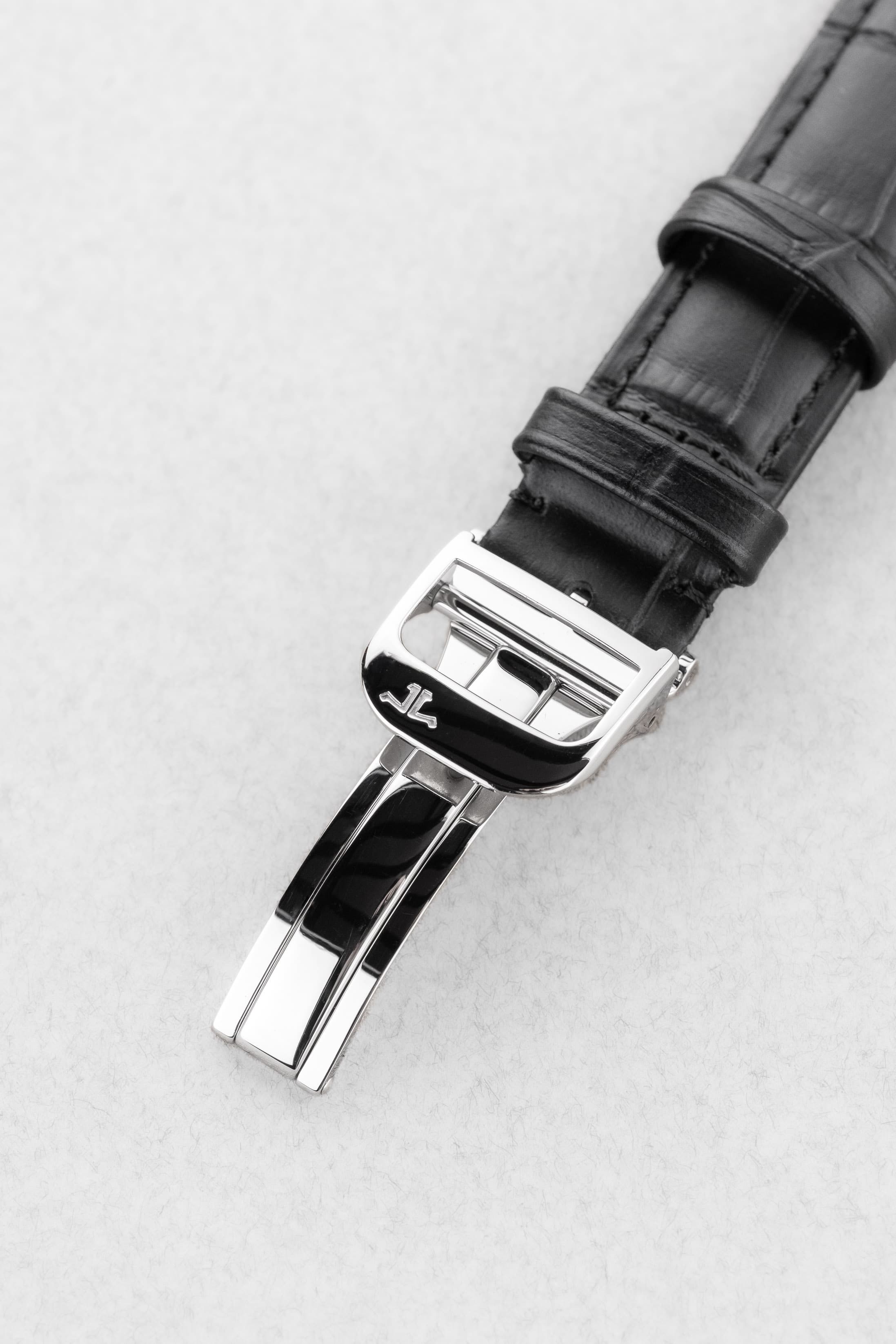 RPNC Jaeger-LeCoultre Reverso « Classique Medium » Quartz en acier, réf. 250.8.08 - Buckle Outside