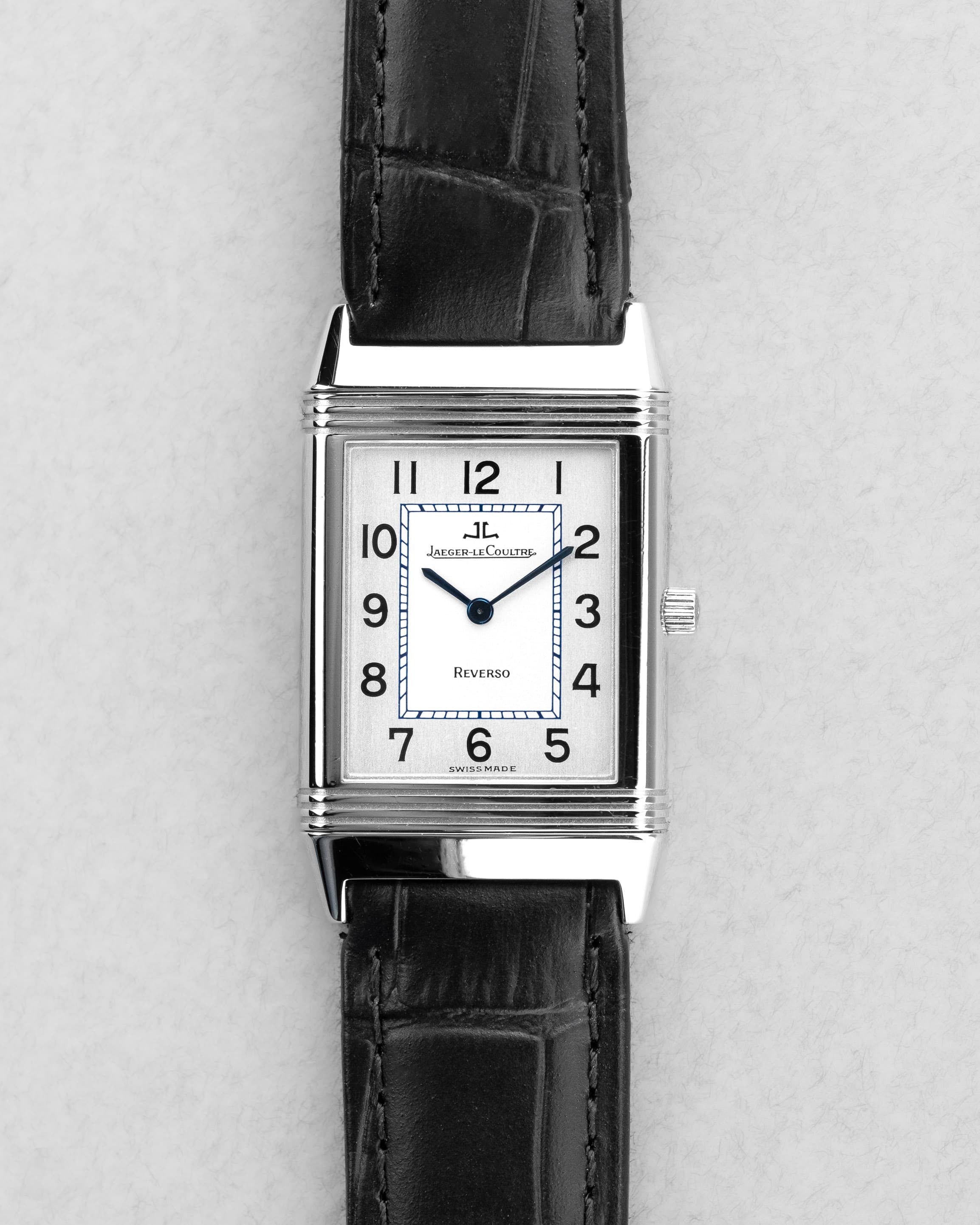 RPNC Jaeger-LeCoultre Reverso « Classique Medium » Quartz en acier, réf. 250.8.08 - Front