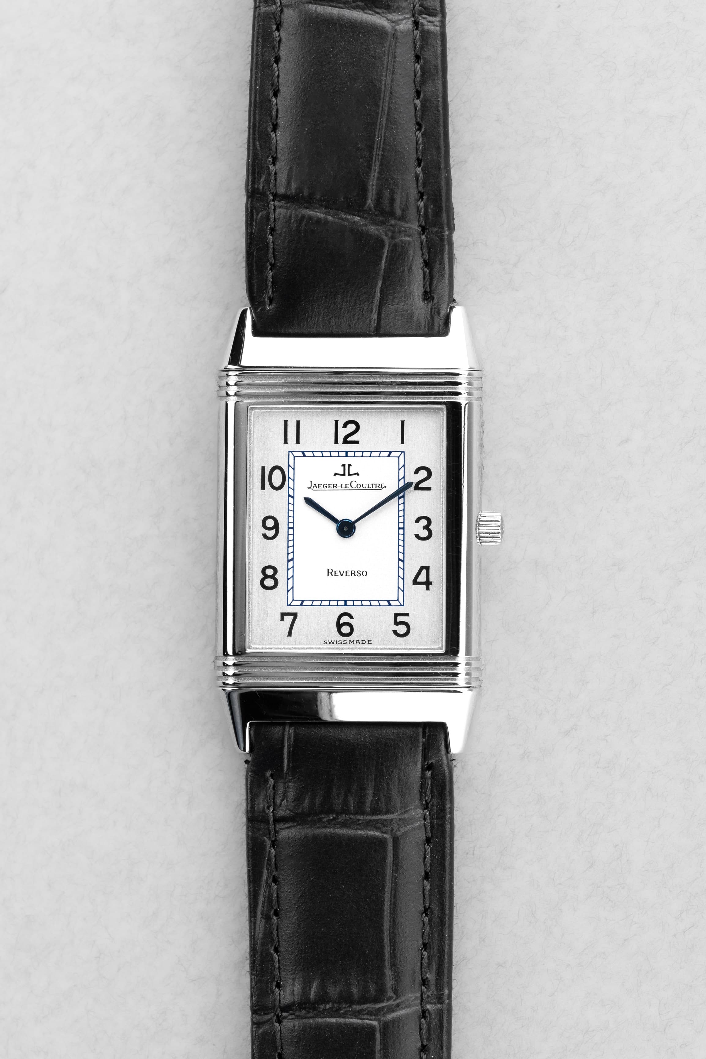 RPNC Jaeger-LeCoultre Reverso « Classique Medium » Quartz en acier, réf. 250.8.08 - Front