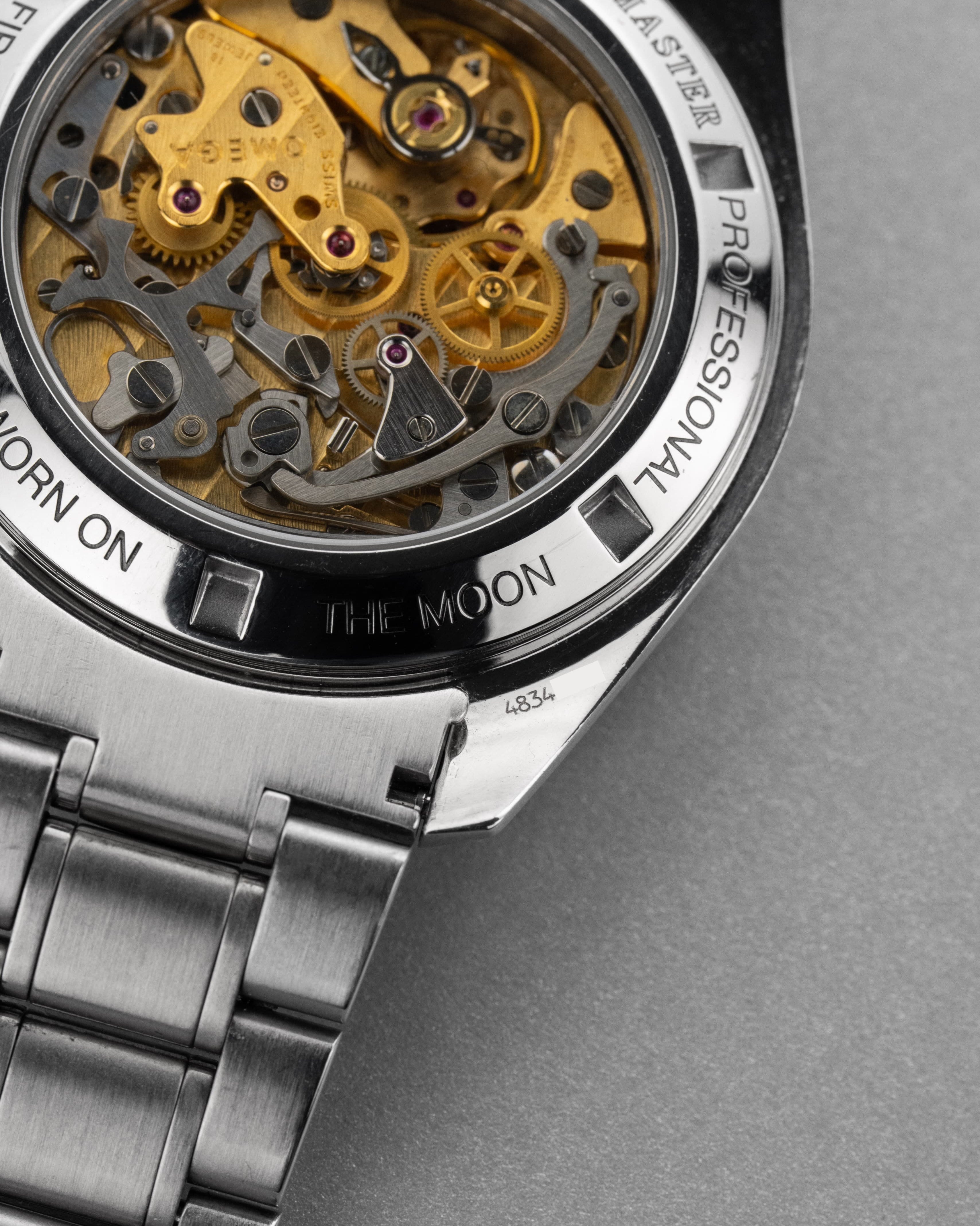 RYQM Omega Speedmaster Moonwatch ref. 3592.50/3572.50 circa 1997 – Fondello trasparente + Tritium patinato - Movimento