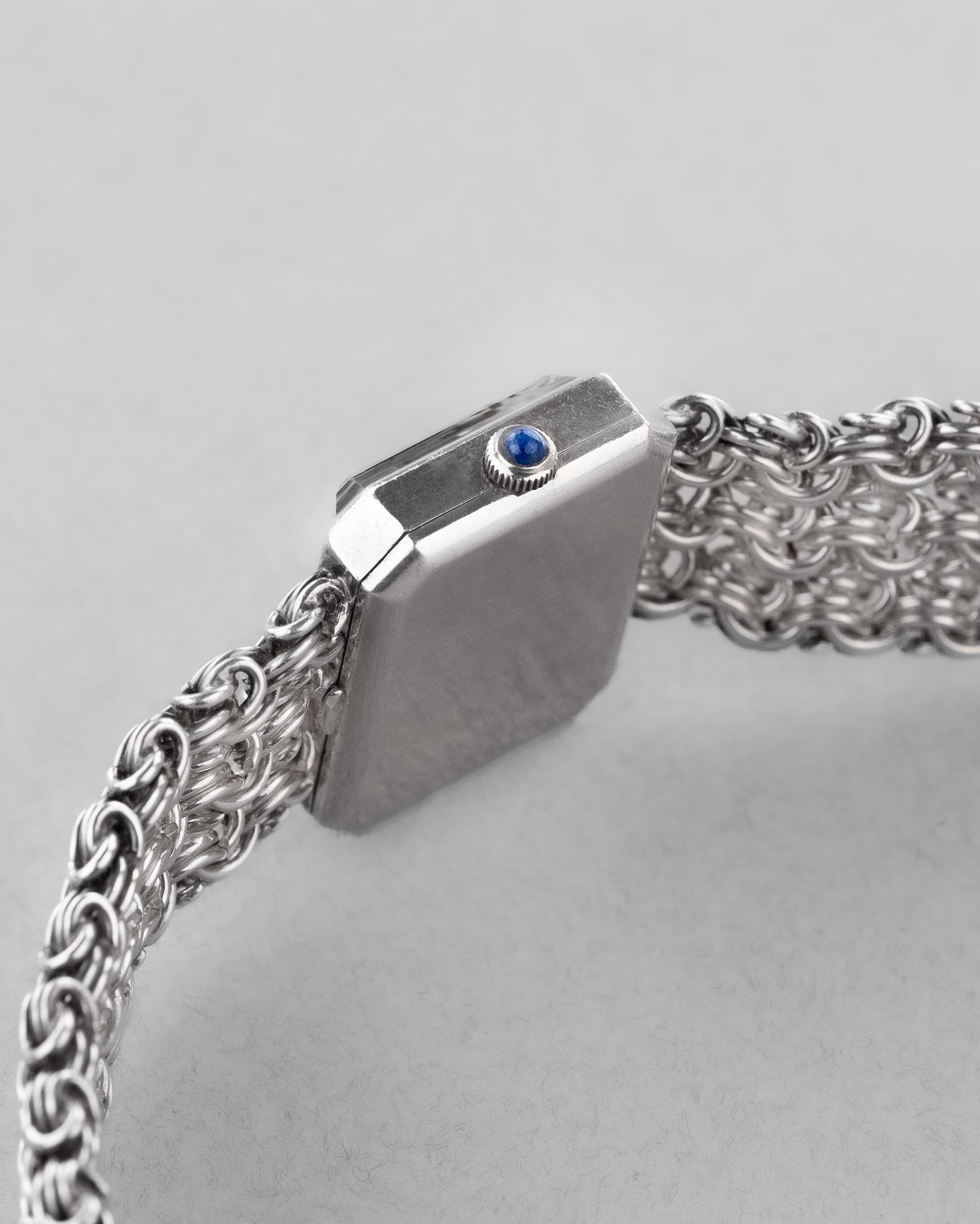 S2PP Omega De Ville « Jeux d'Argent » Emerald par Andrew Grima, réf. 8272 en argent massif, de 1972 - Right side