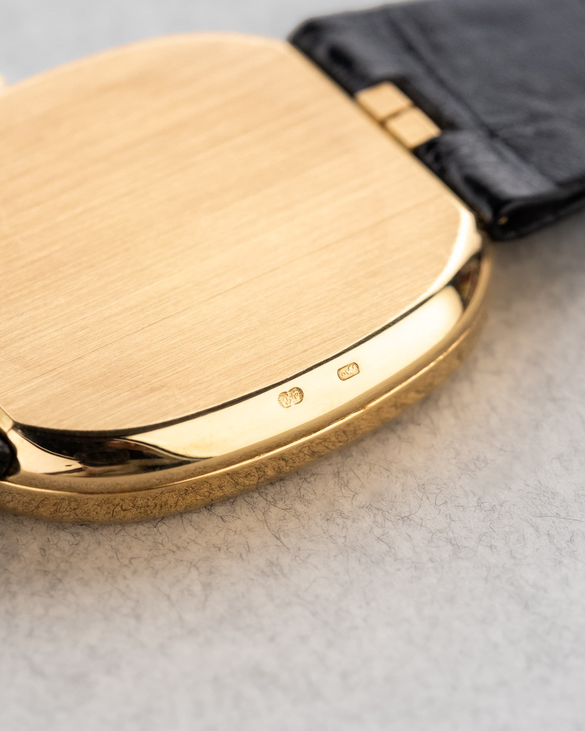 SZRR Superbe Patek Philippe Ellipse d'Or « Jumbo » réf. 3738 Automatique Sigma, Full Set, Cal. 240 Micro-Rotor - Hallmark