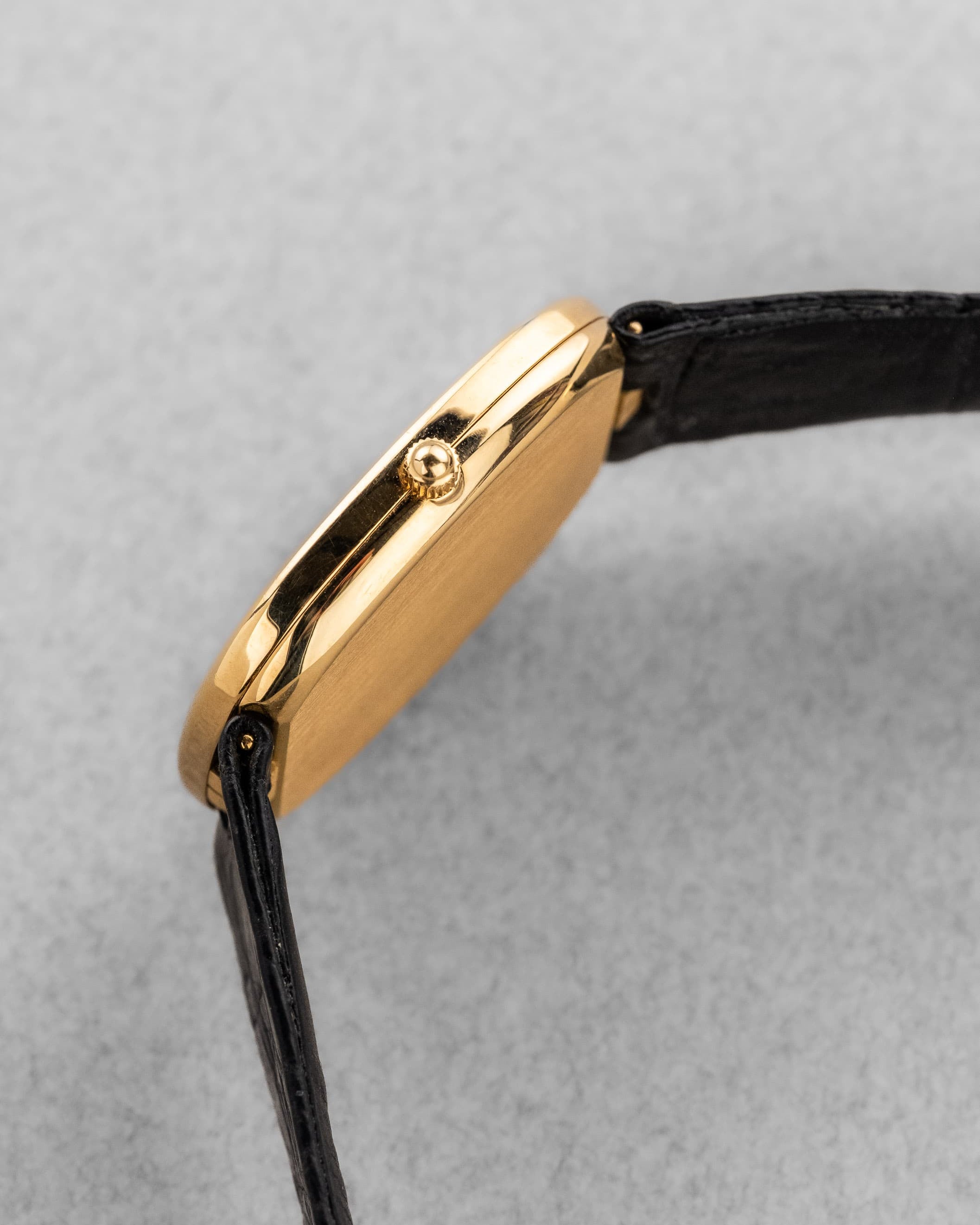 SZRR Superbe Patek Philippe Ellipse d'Or « Jumbo » réf. 3738 Automatique Sigma, Full Set, Cal. 240 Micro-Rotor - Right side