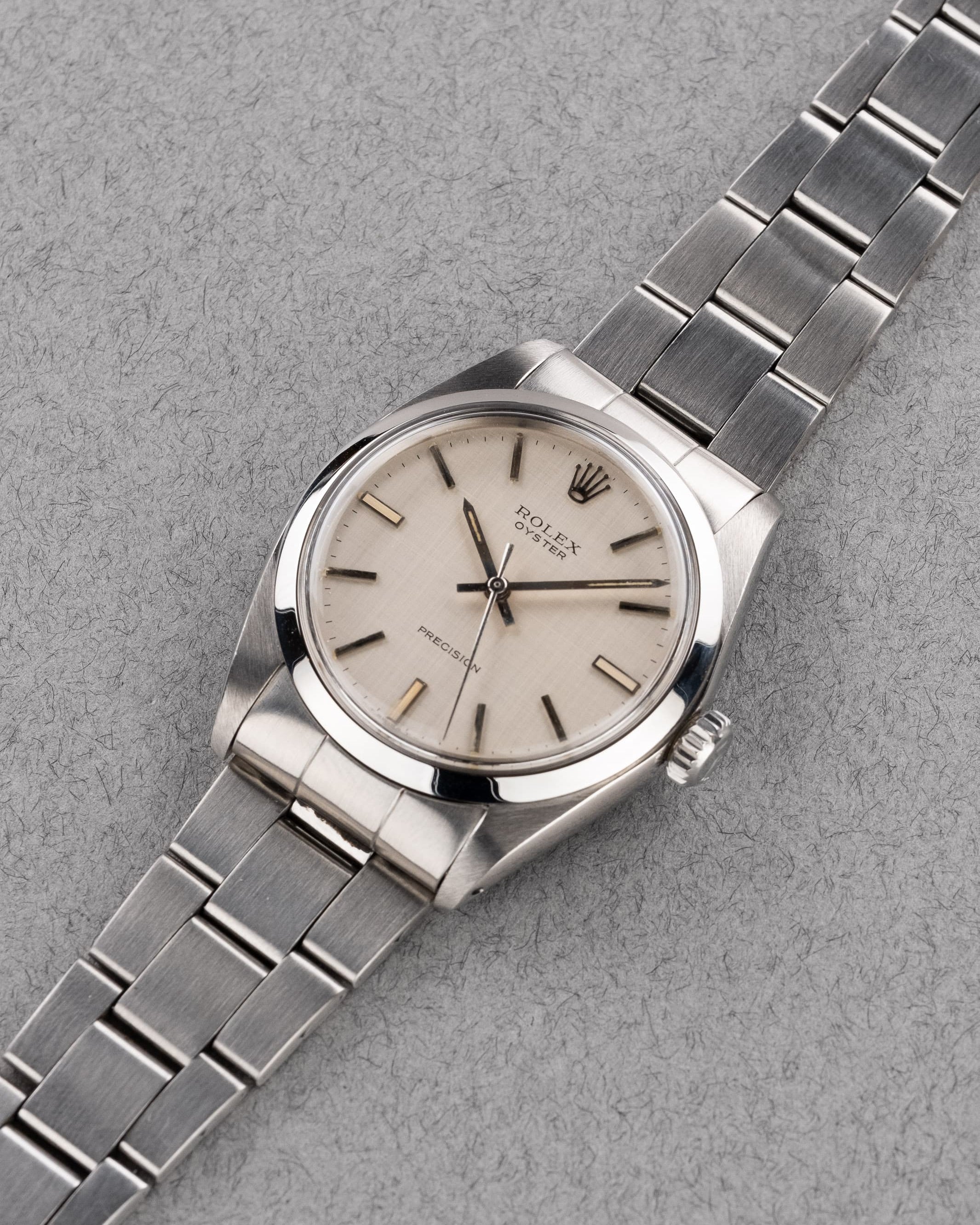 TLKU Rolex Oyster Precision 6426 « Linen Dial » de 1972 - Three Quarters